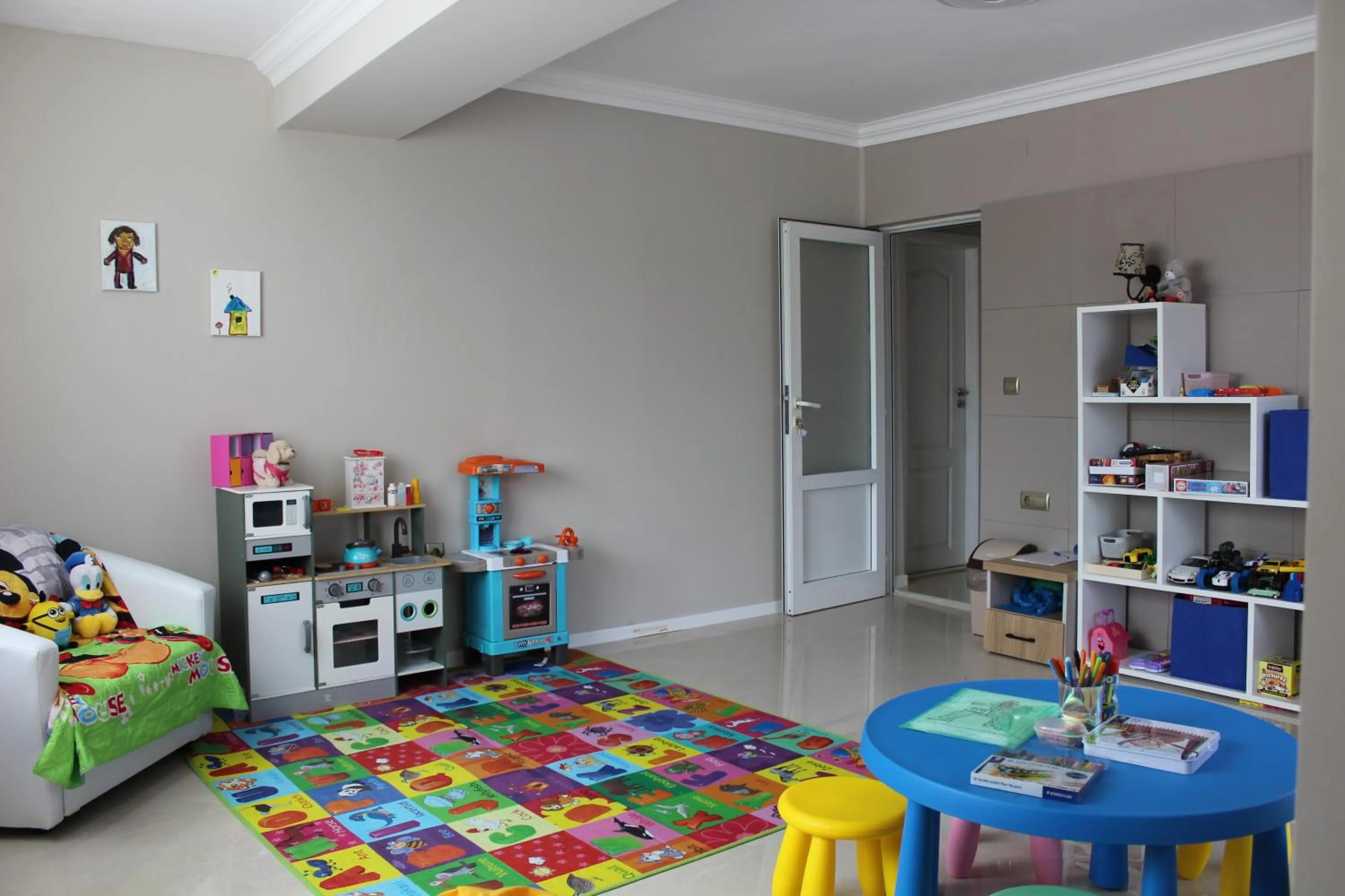 Kids's club in Vemara City Boutique Hotel-free parking