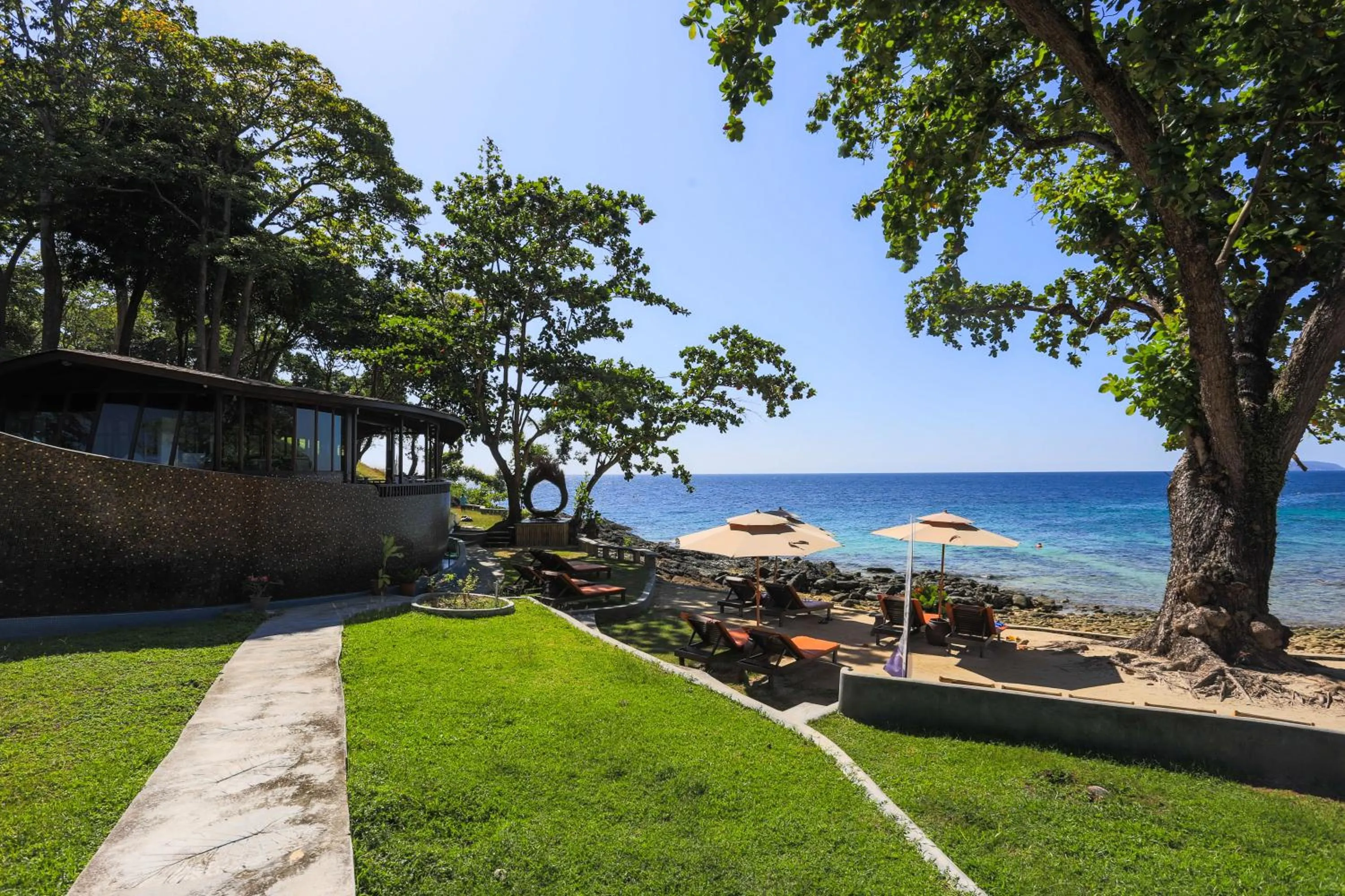 Garden in Ban Raya Resort and Spa