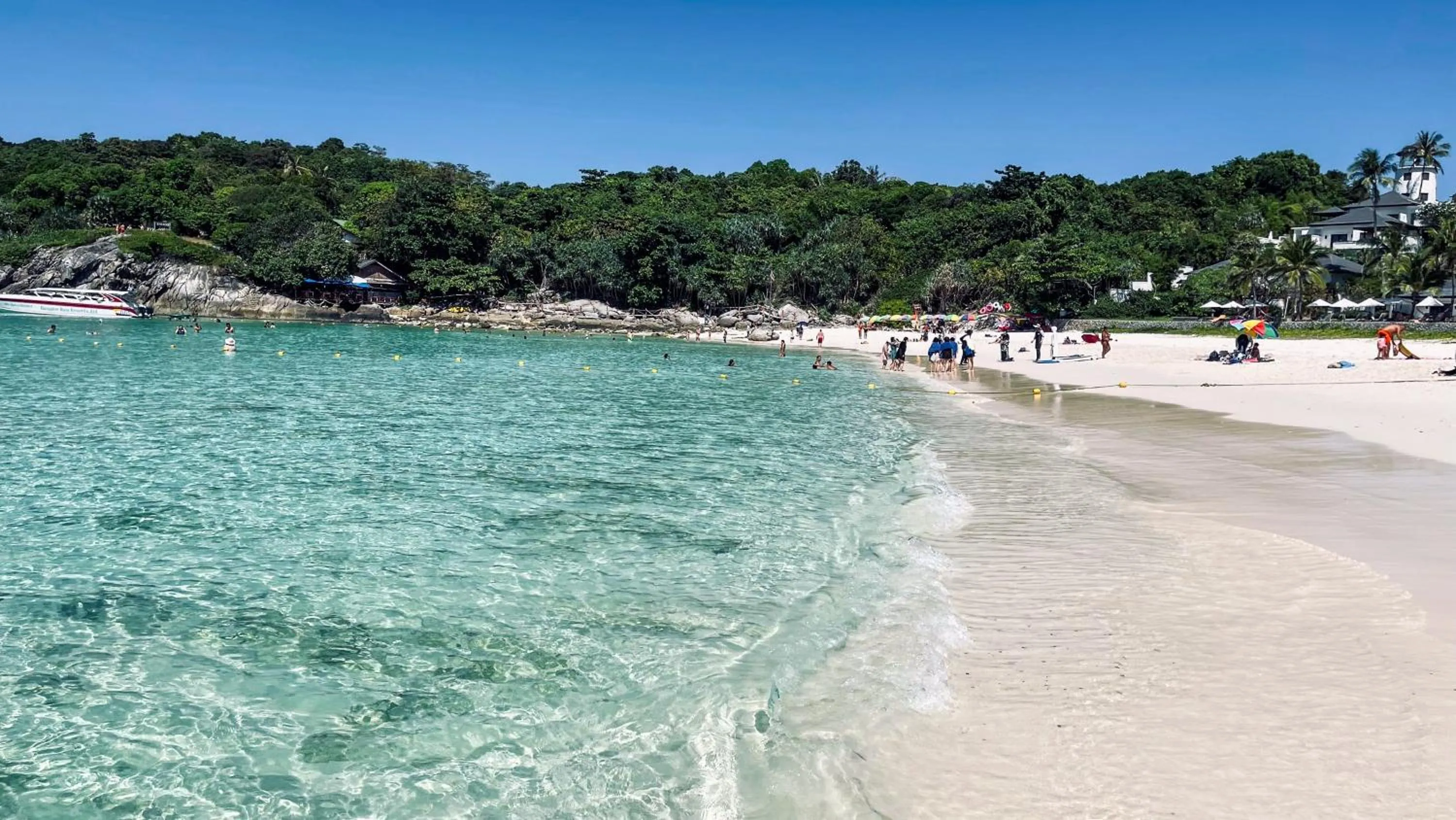 Beach in Ban Raya Resort and Spa