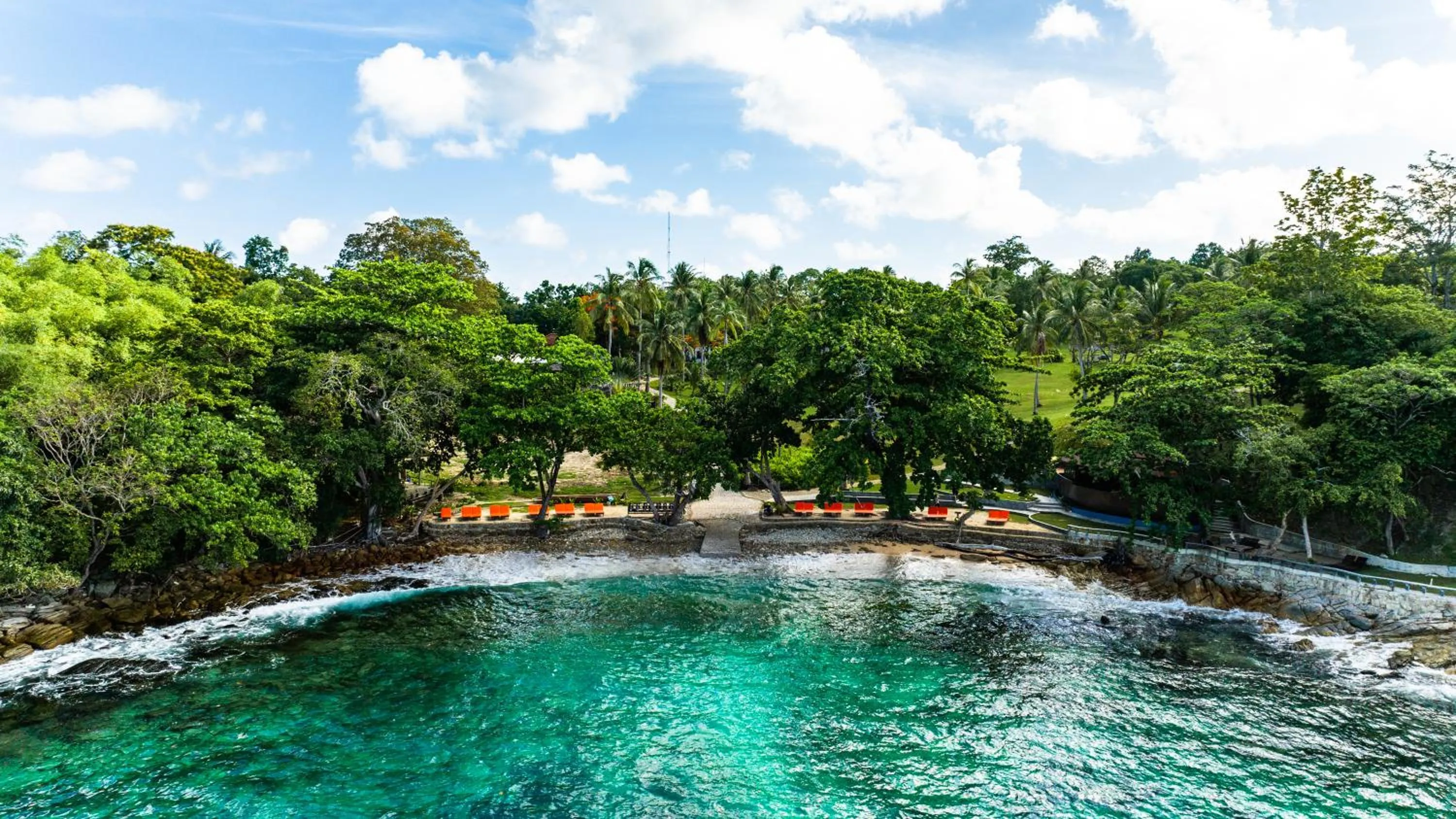 Beach in Ban Raya Resort and Spa