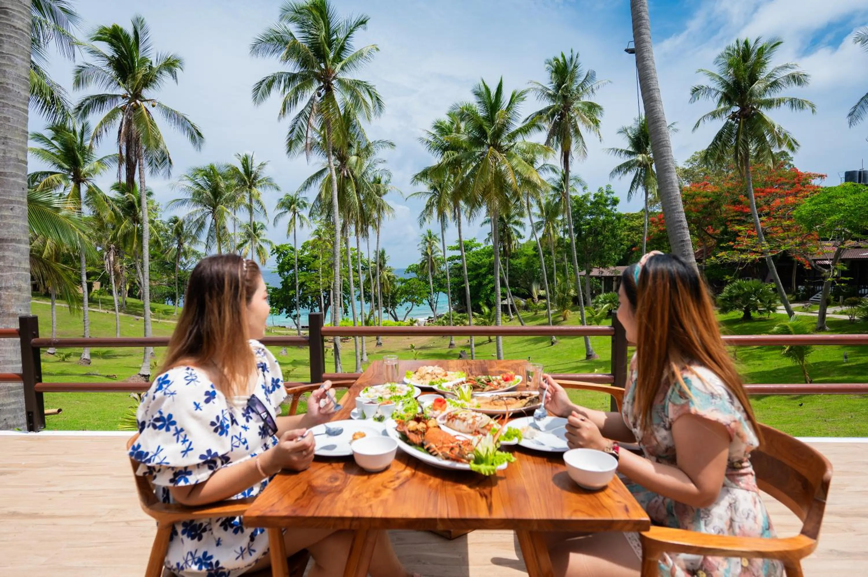 Restaurant/places to eat in Ban Raya Resort and Spa