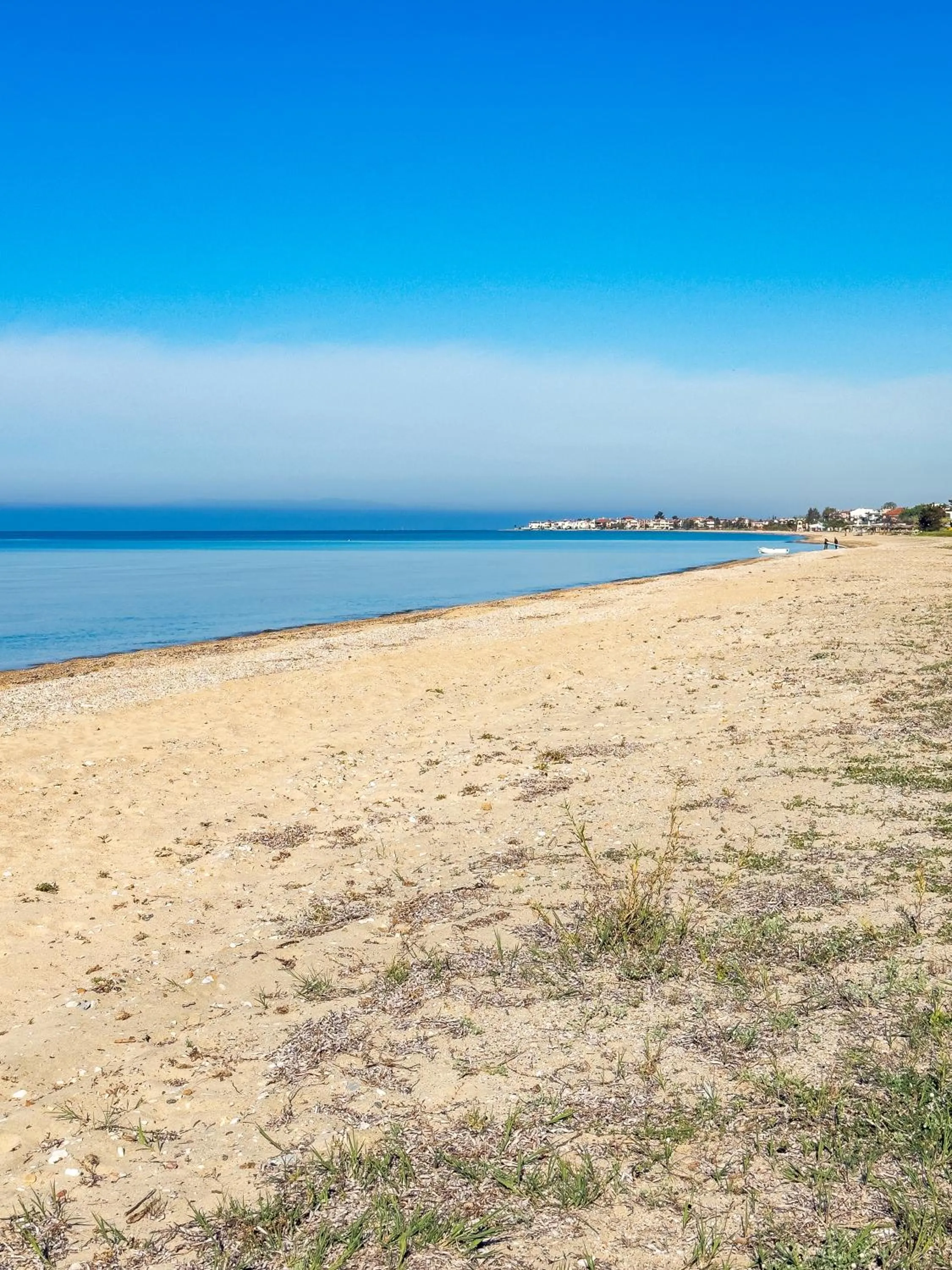 Beach in Nafsika Suites