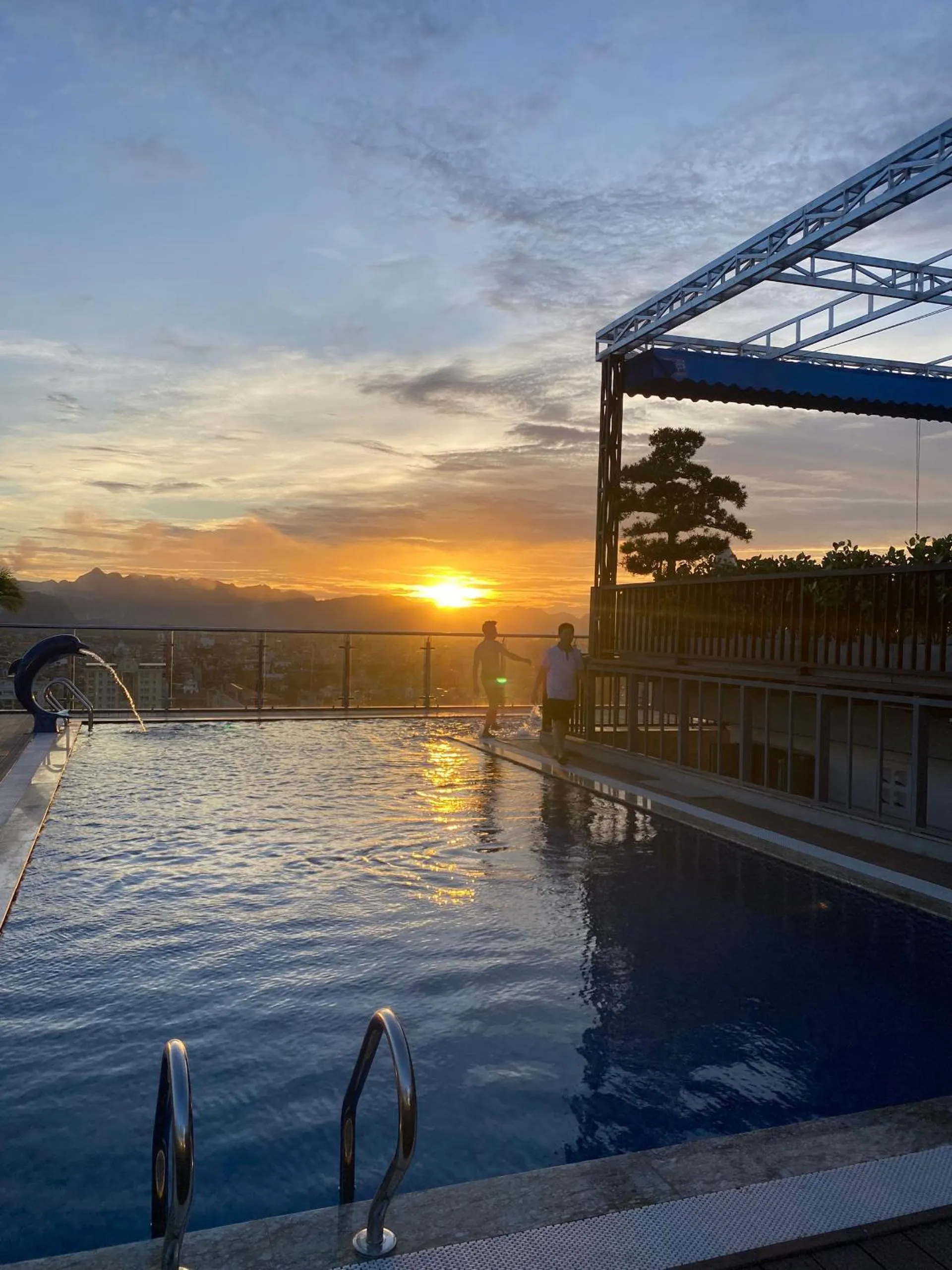 Swimming pool in Riverside Hotel Hà Nam