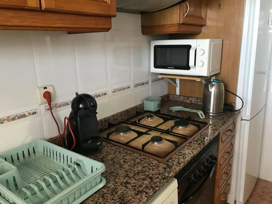 Coffee/tea facilities in Apartamento cómodo y espacioso con parking