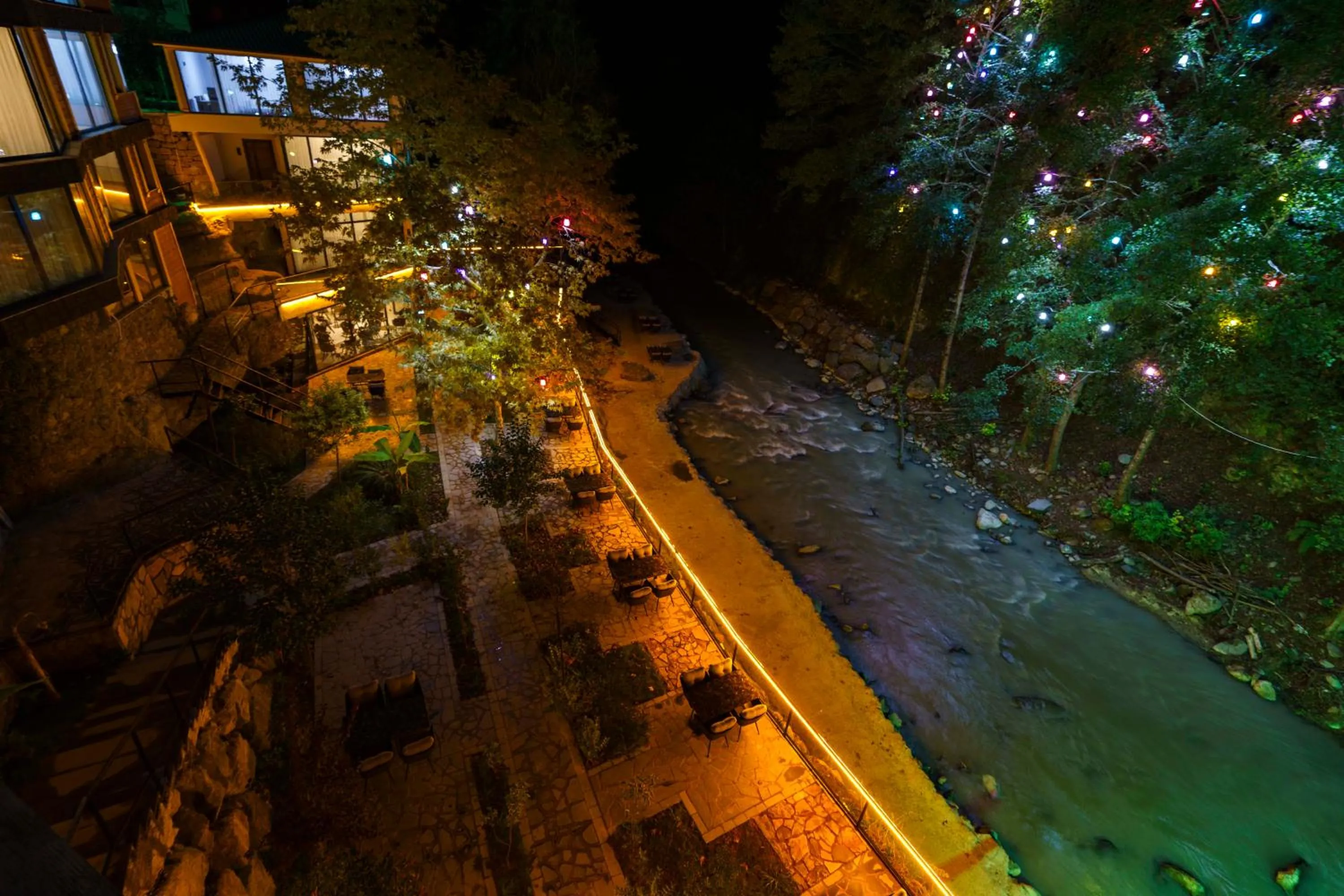 Night in Macartaşı Hotel