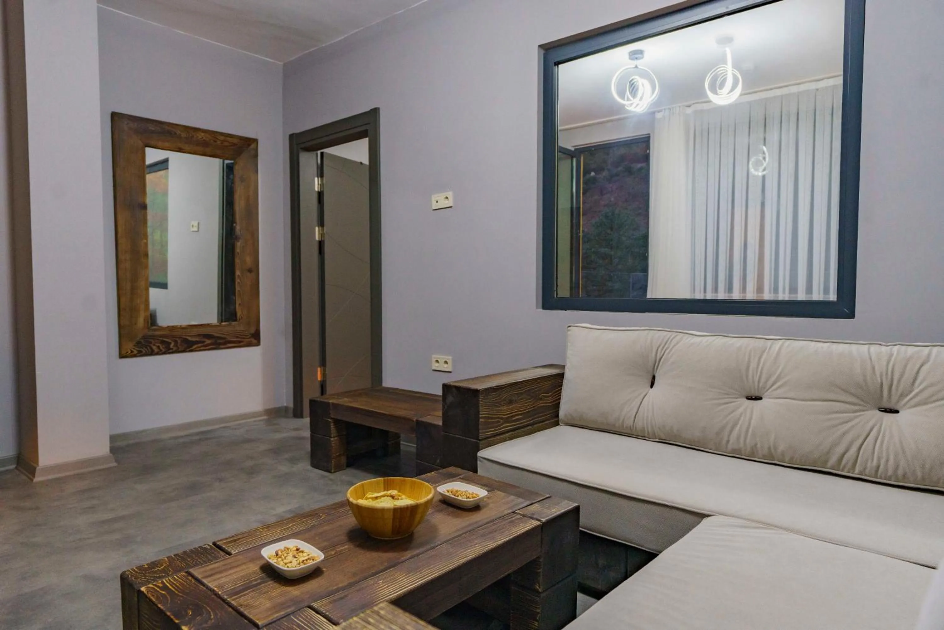 Seating area in Macartaşı Hotel