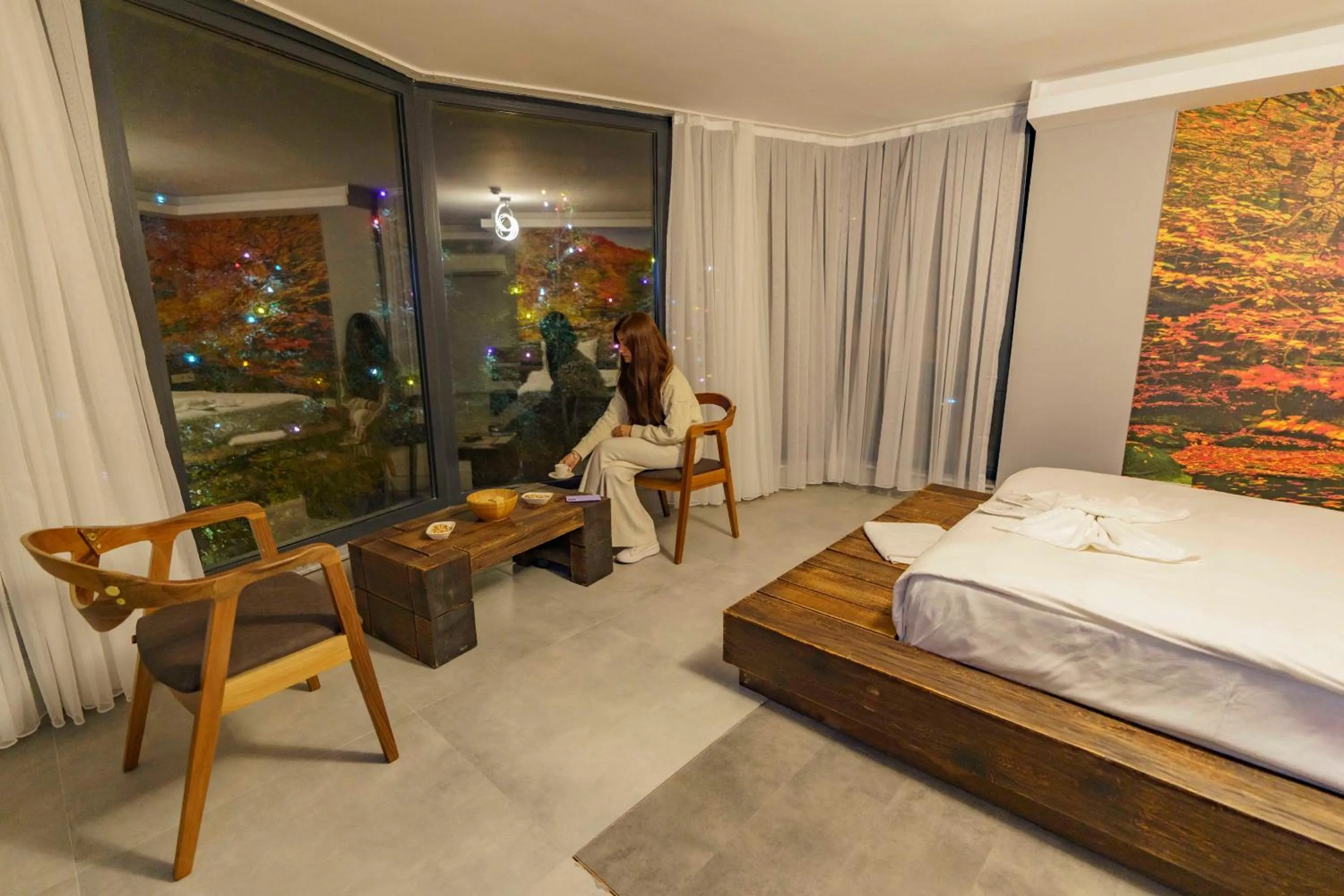 Seating area in Macartaşı Hotel