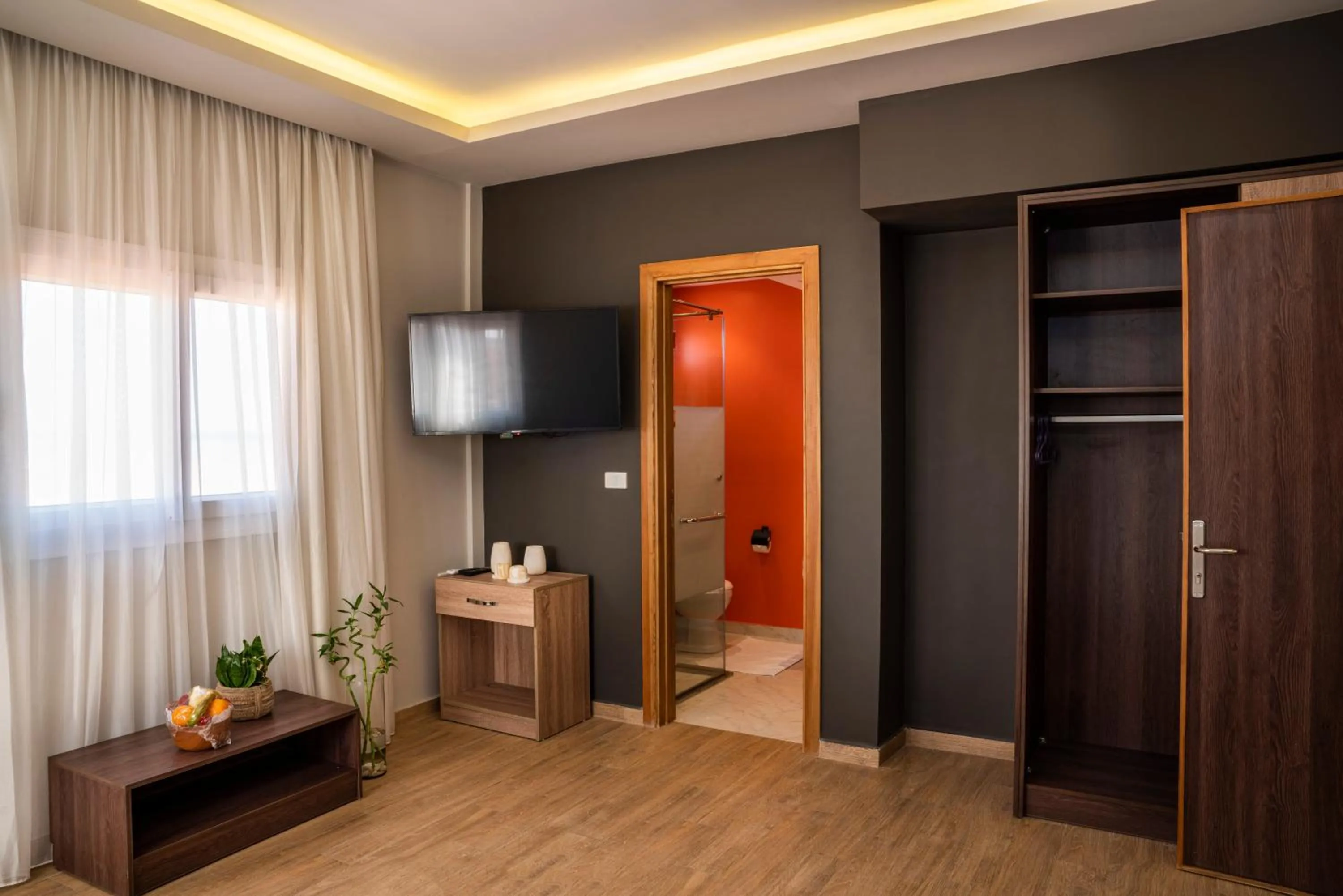 TV and multimedia in Al Dora Residence Suites Hurghada