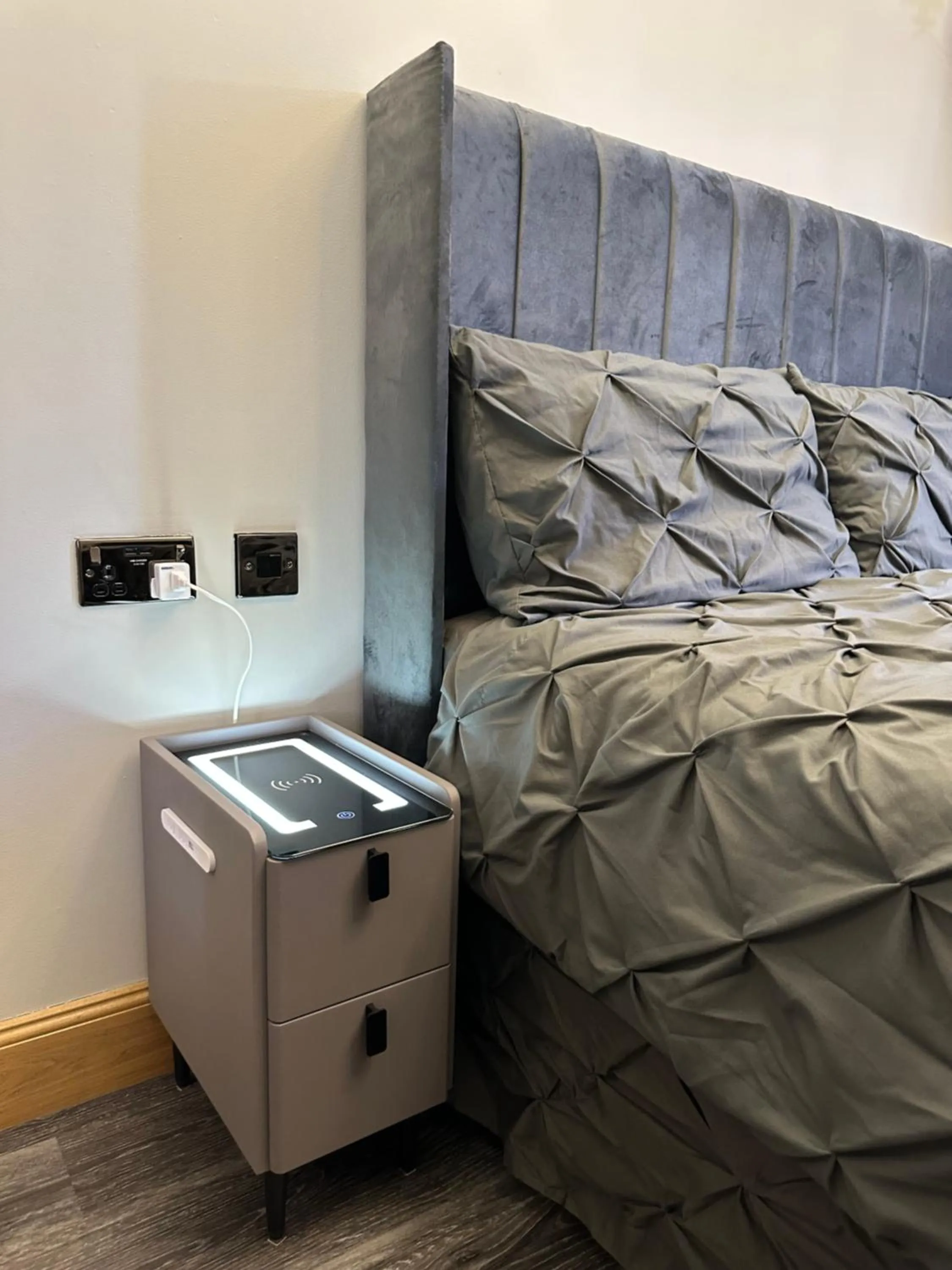 Bed in Thistle City Inn