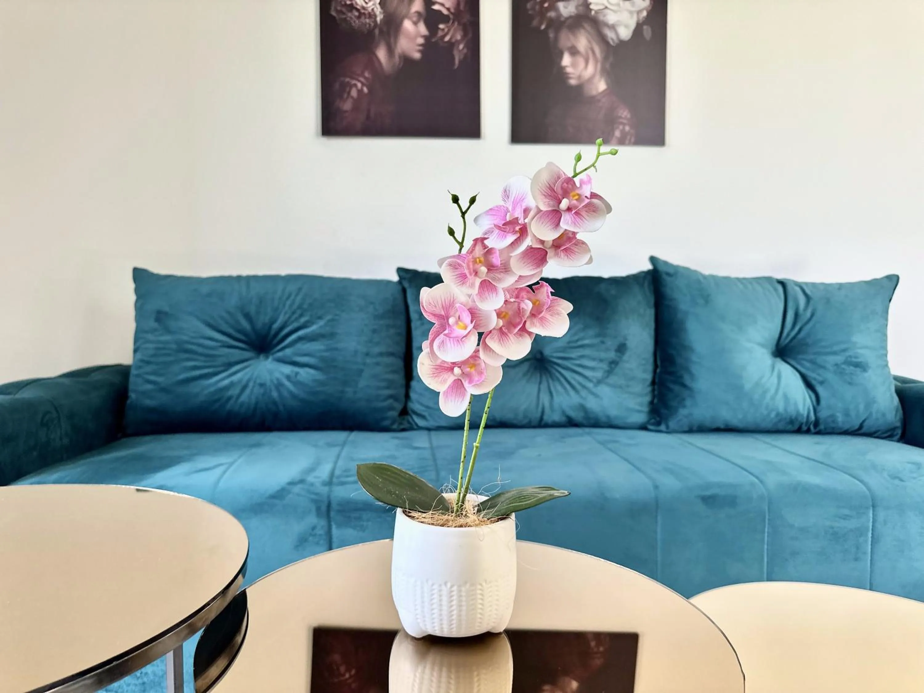 Living room in Akhdar Apartments