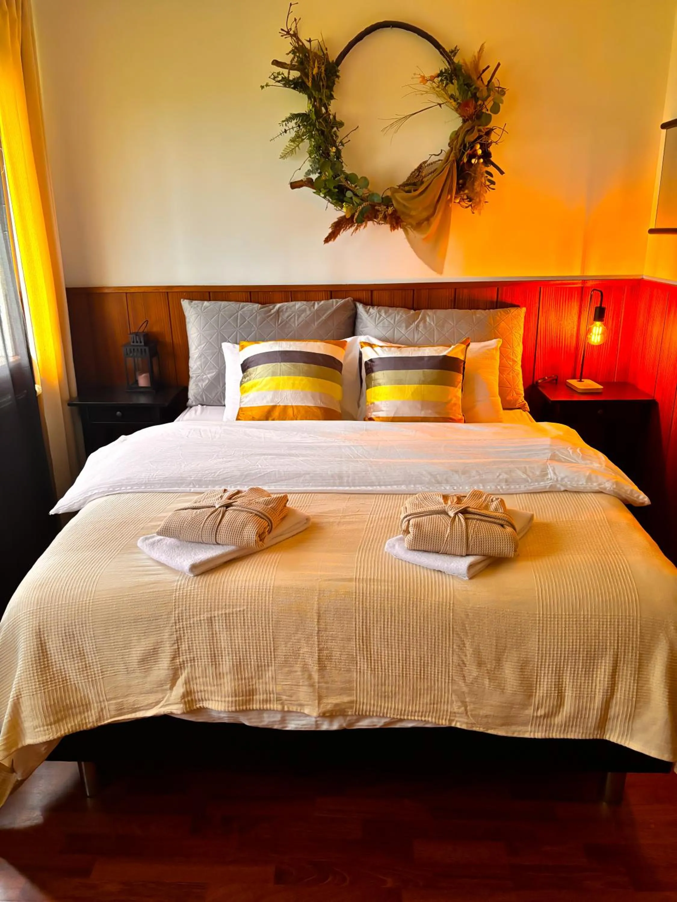 Bed in Hotel Brú countryside