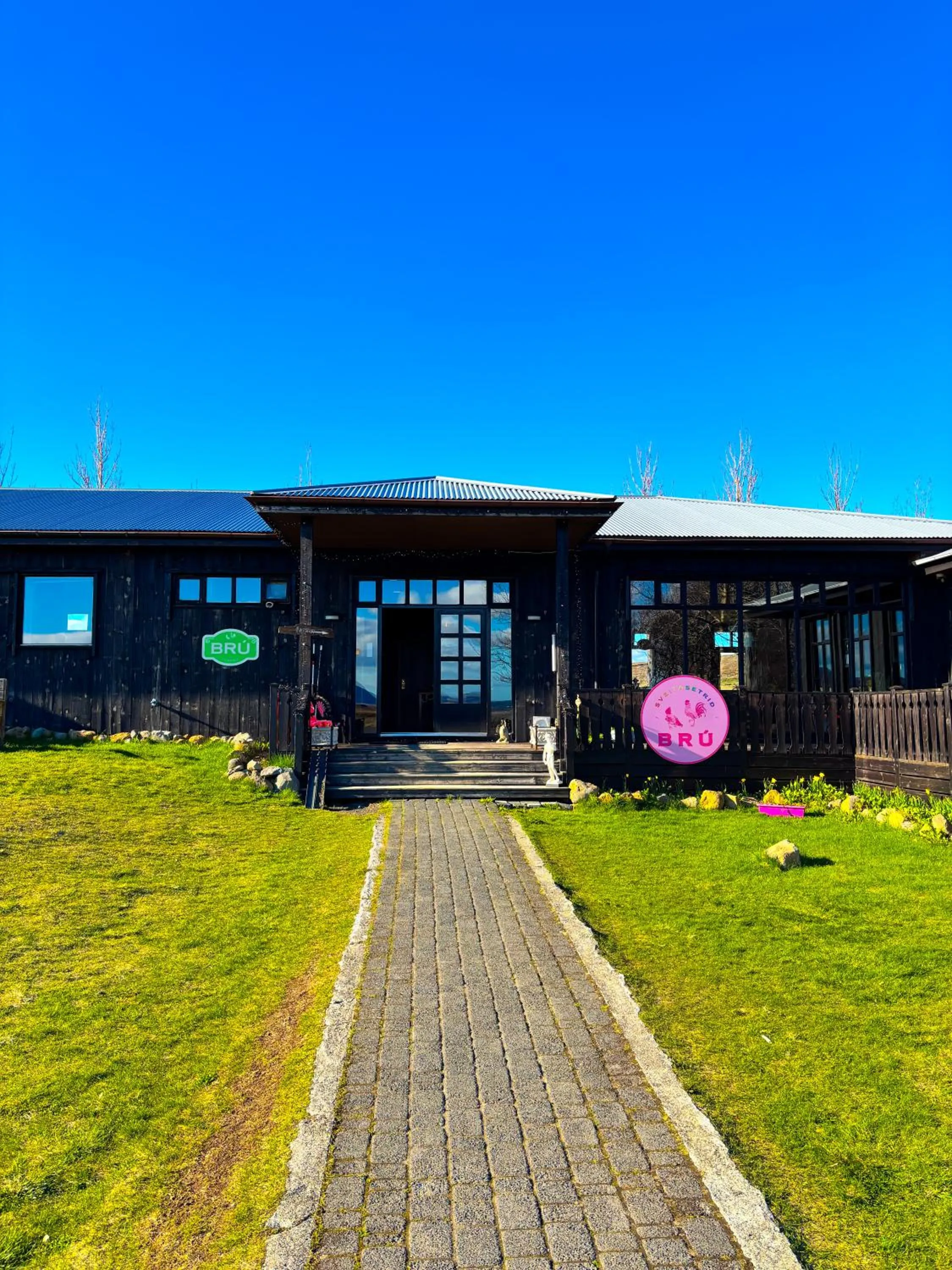 Property building in Hotel Brú countryside