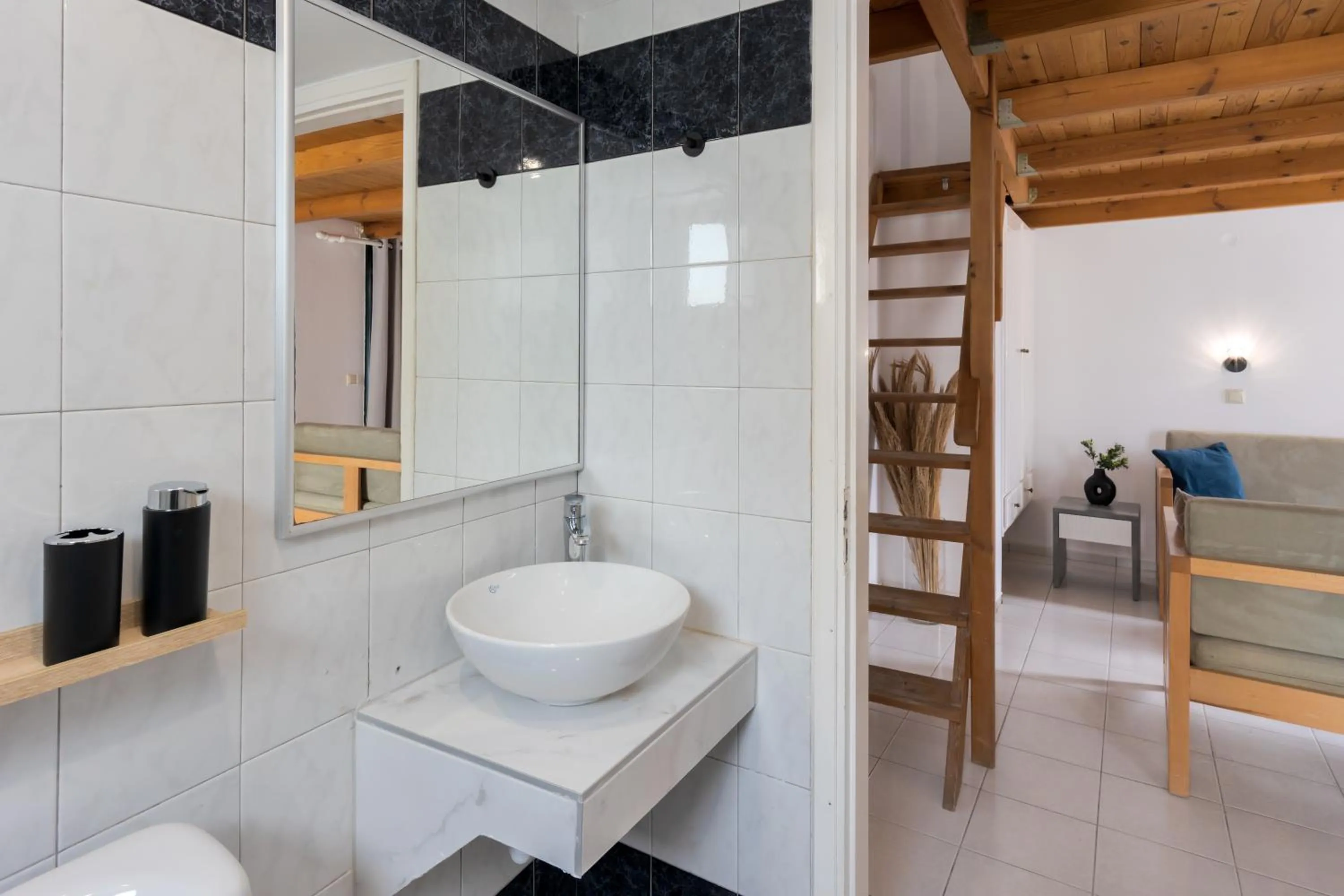 Toilet in Malia Energy by Estia