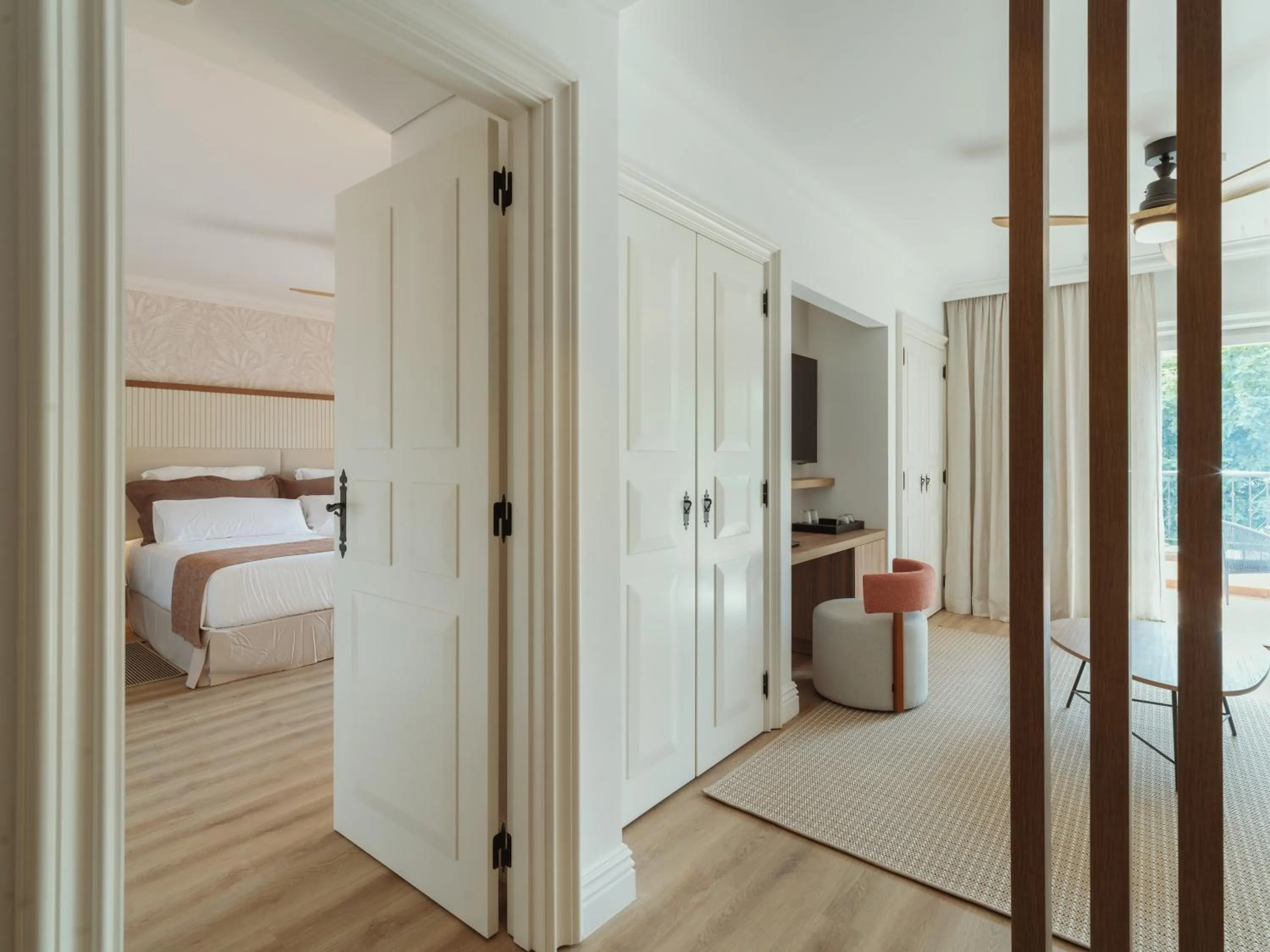 Photo of the whole room, Bed in Dreams Madeira Resort Spa & Marina