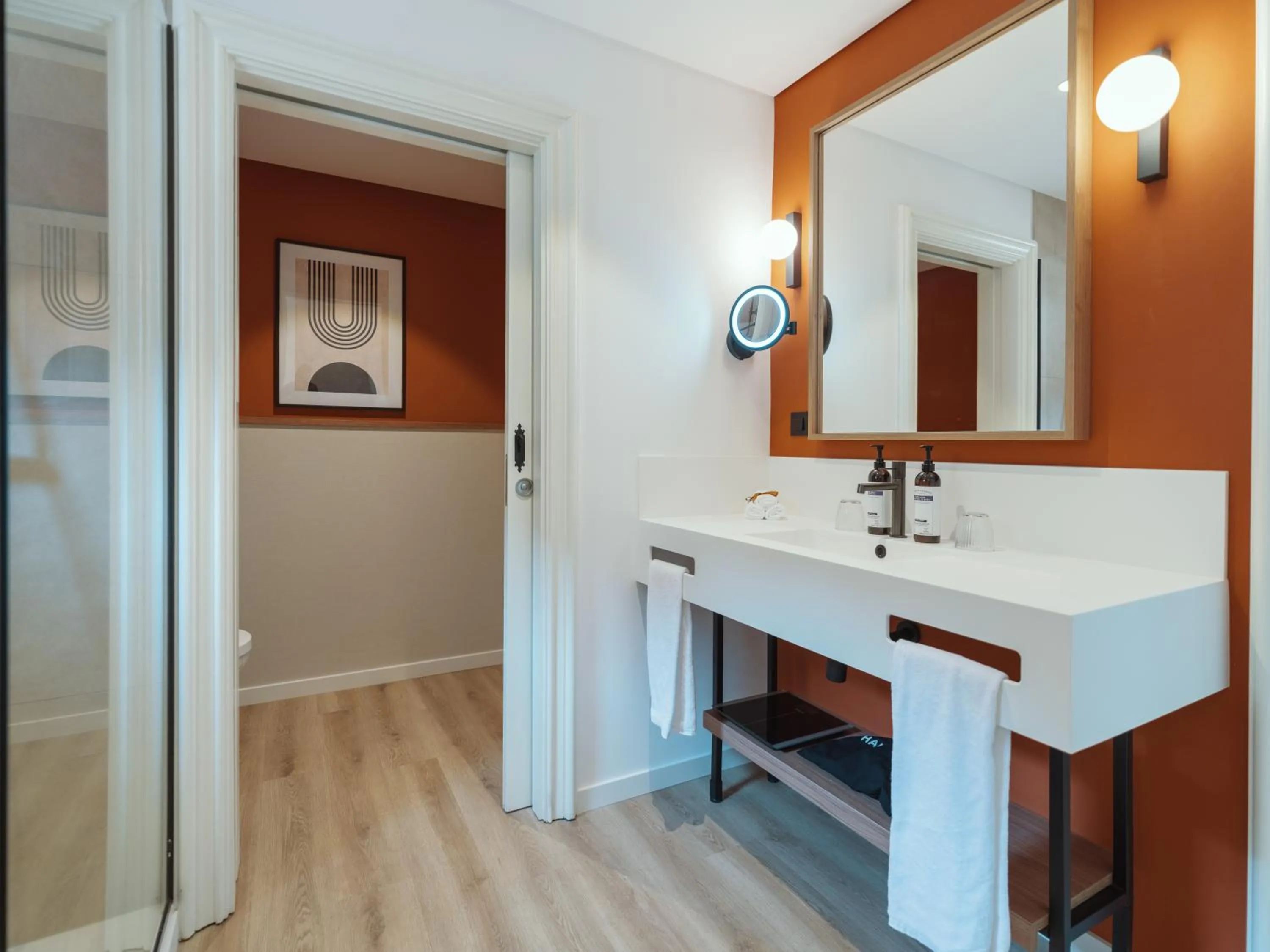 Bathroom in Dreams Madeira Resort Spa & Marina