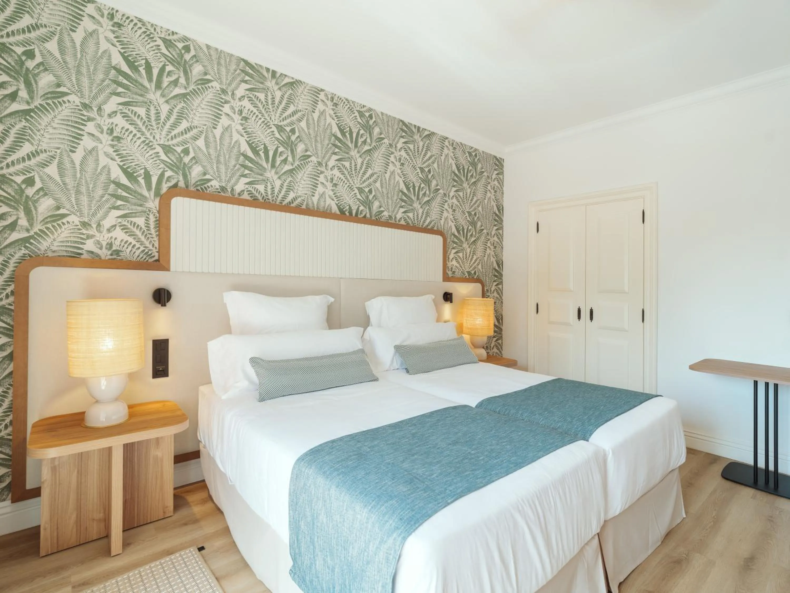 Bed in Dreams Madeira Resort Spa & Marina