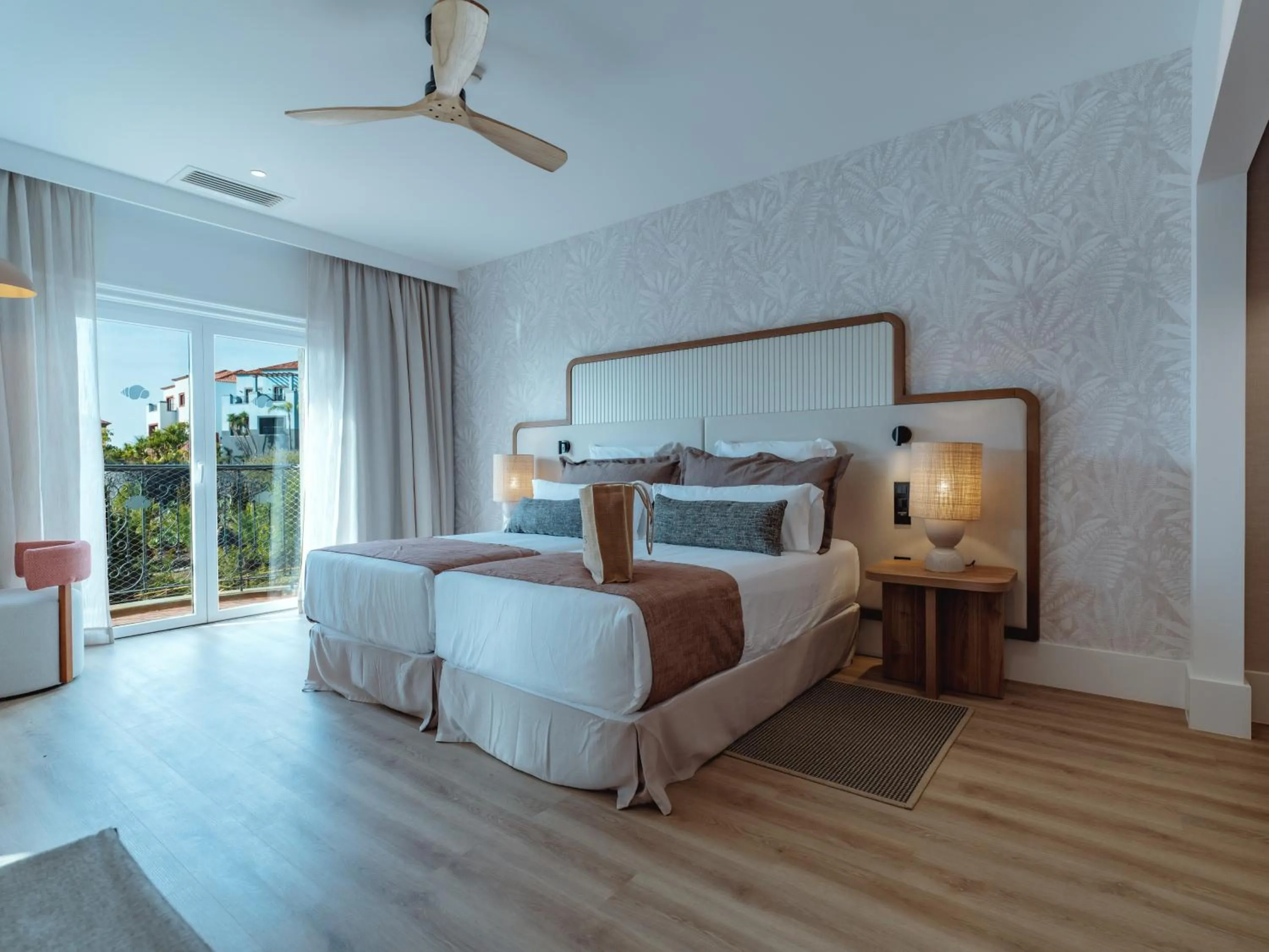 Bed in Dreams Madeira Resort Spa & Marina