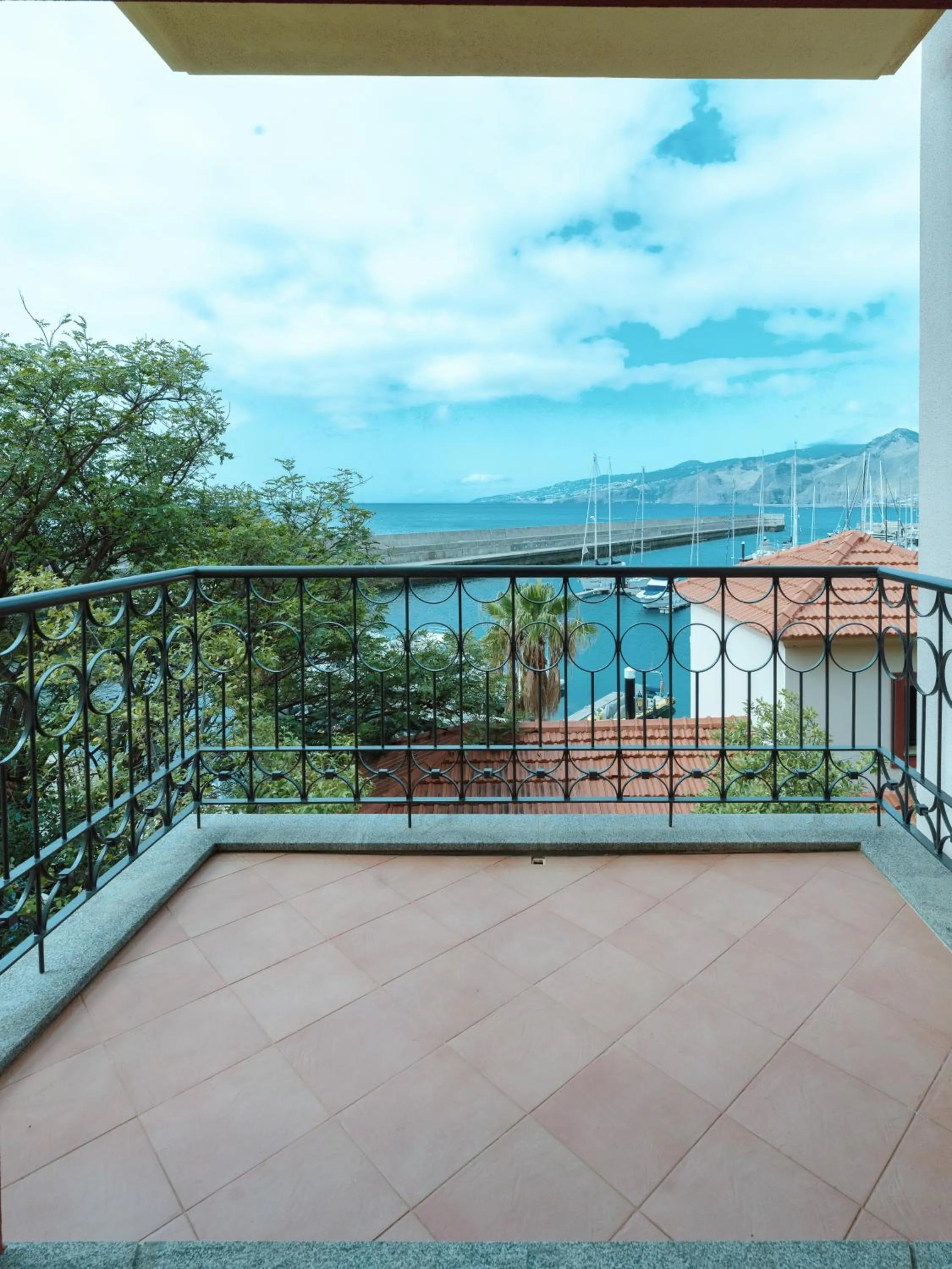 Natural landscape in Dreams Madeira Resort Spa & Marina