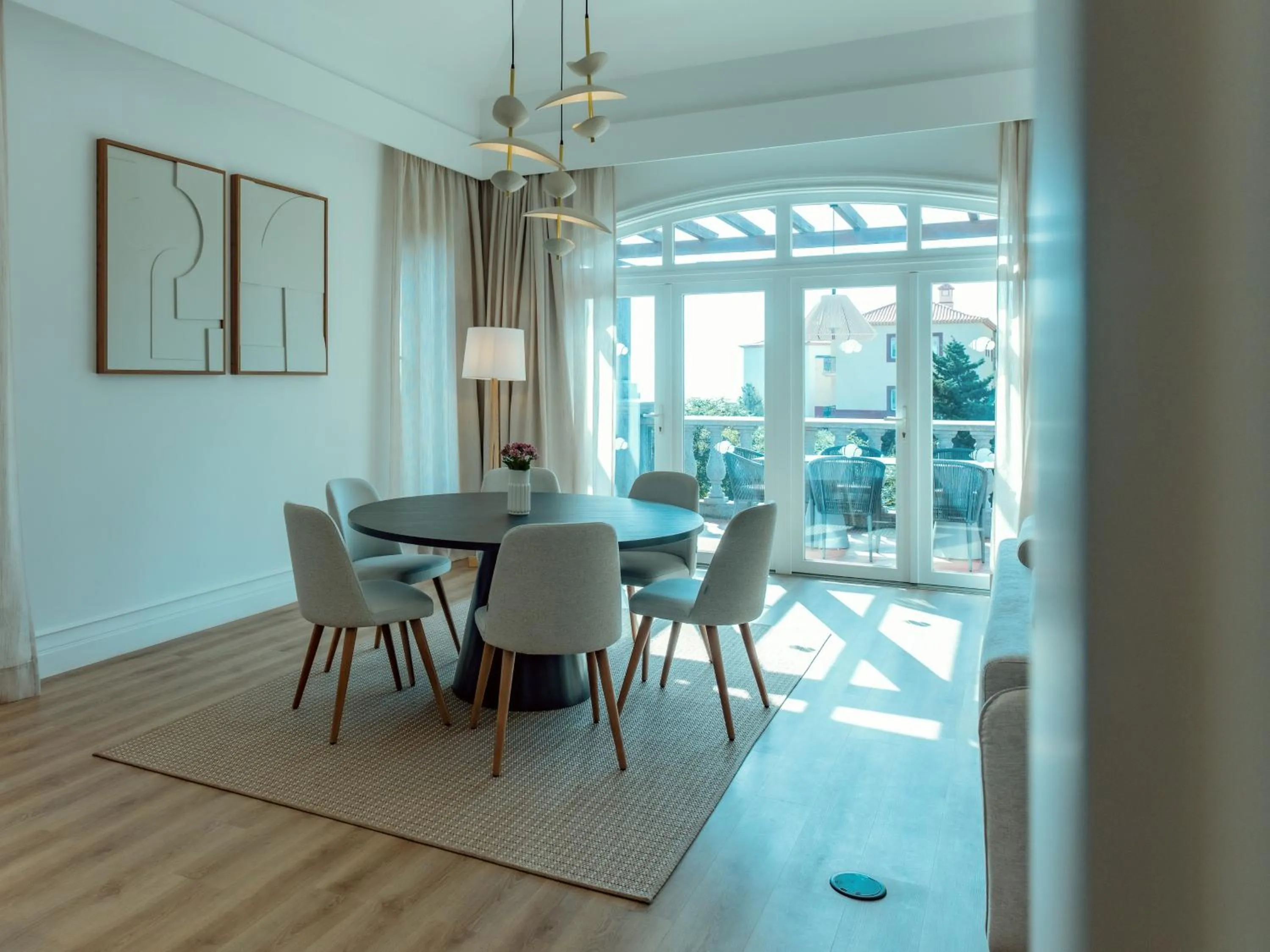 Living room in Dreams Madeira Resort Spa & Marina