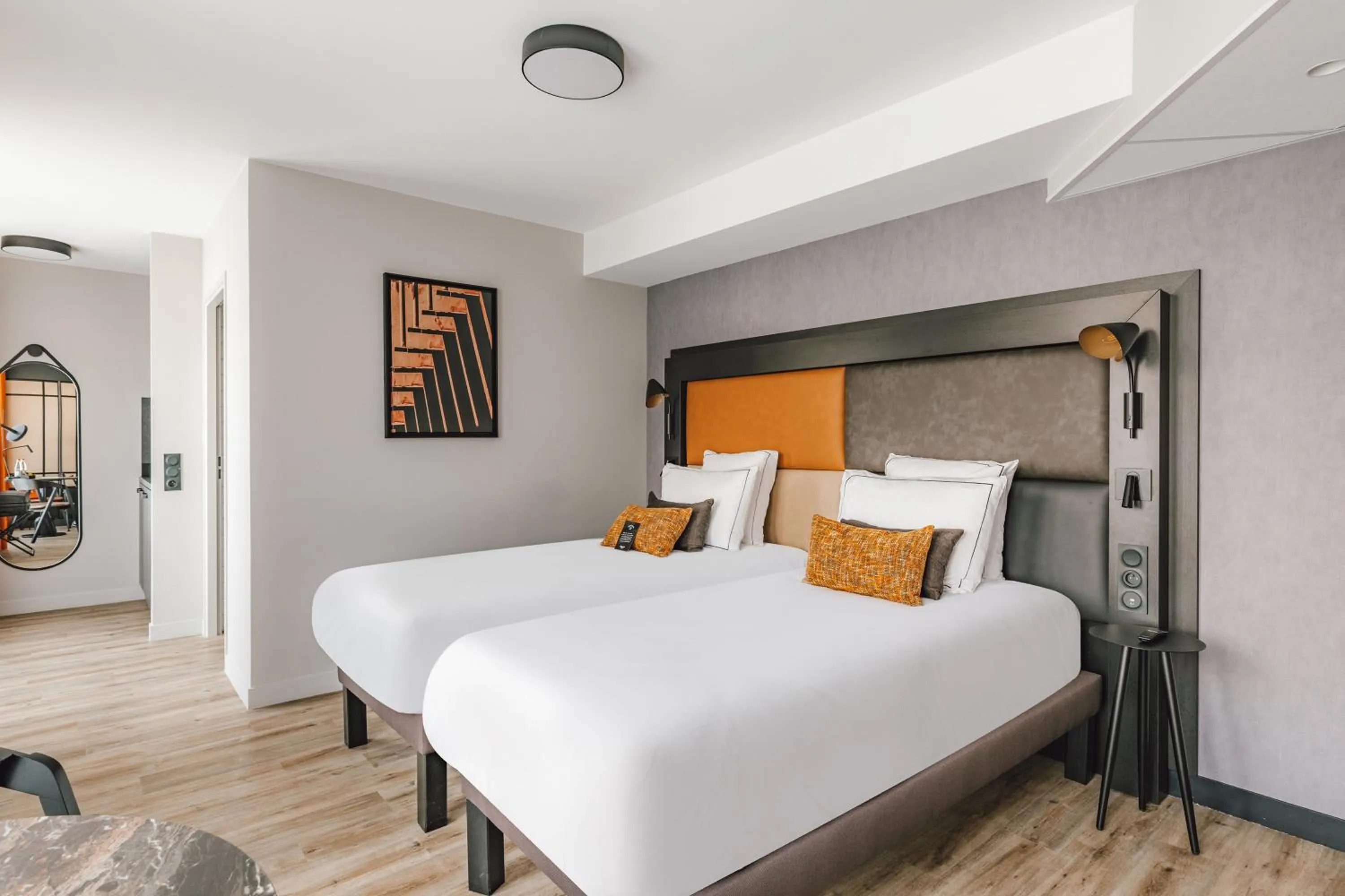 Bed in Appart'City Collection Paris Gare de Lyon