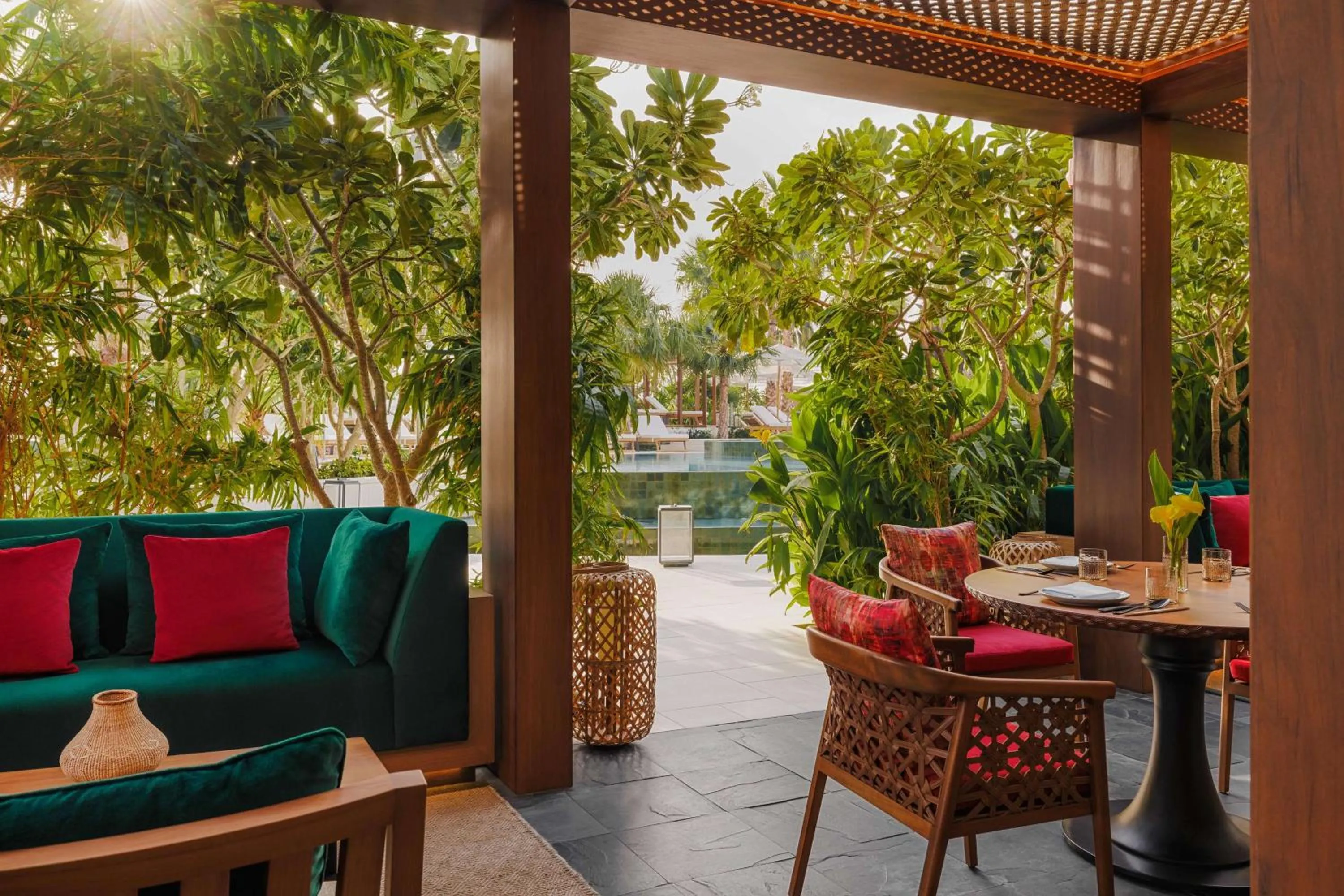 Restaurant/places to eat in One&Only One Za'abeel