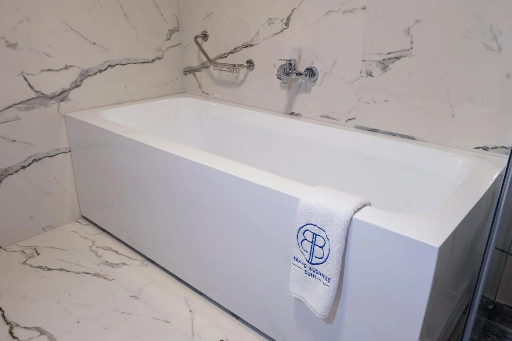 Shower in Brand Business Hotel