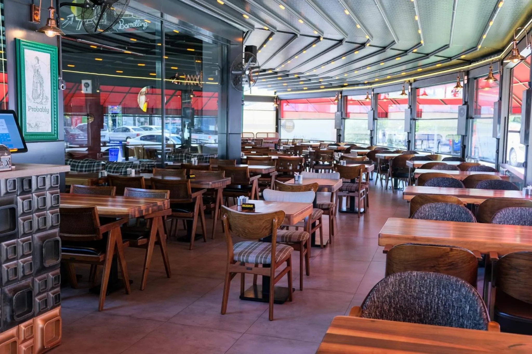 Dining area in Brand Business Hotel