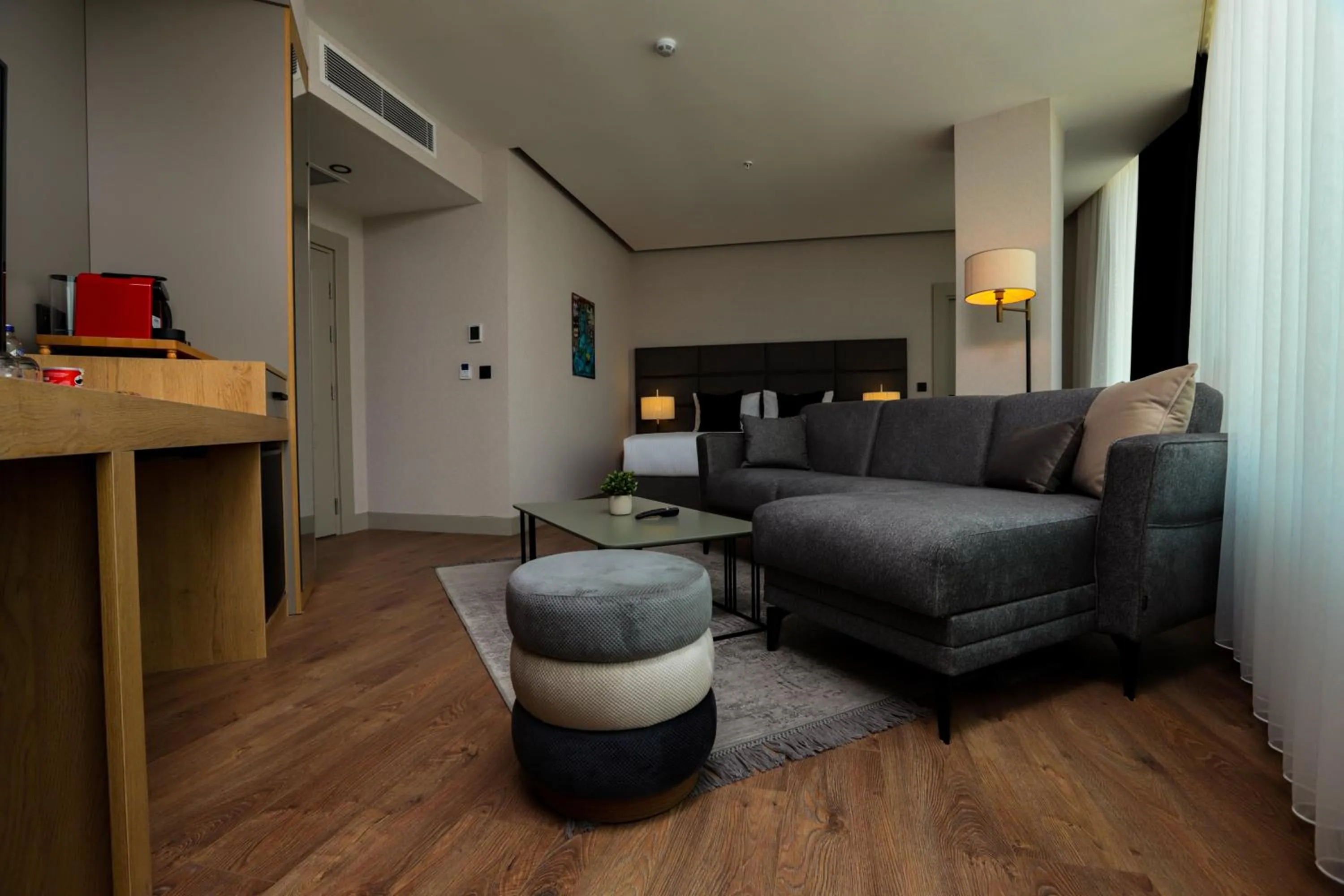 Seating area in Brand Business Hotel