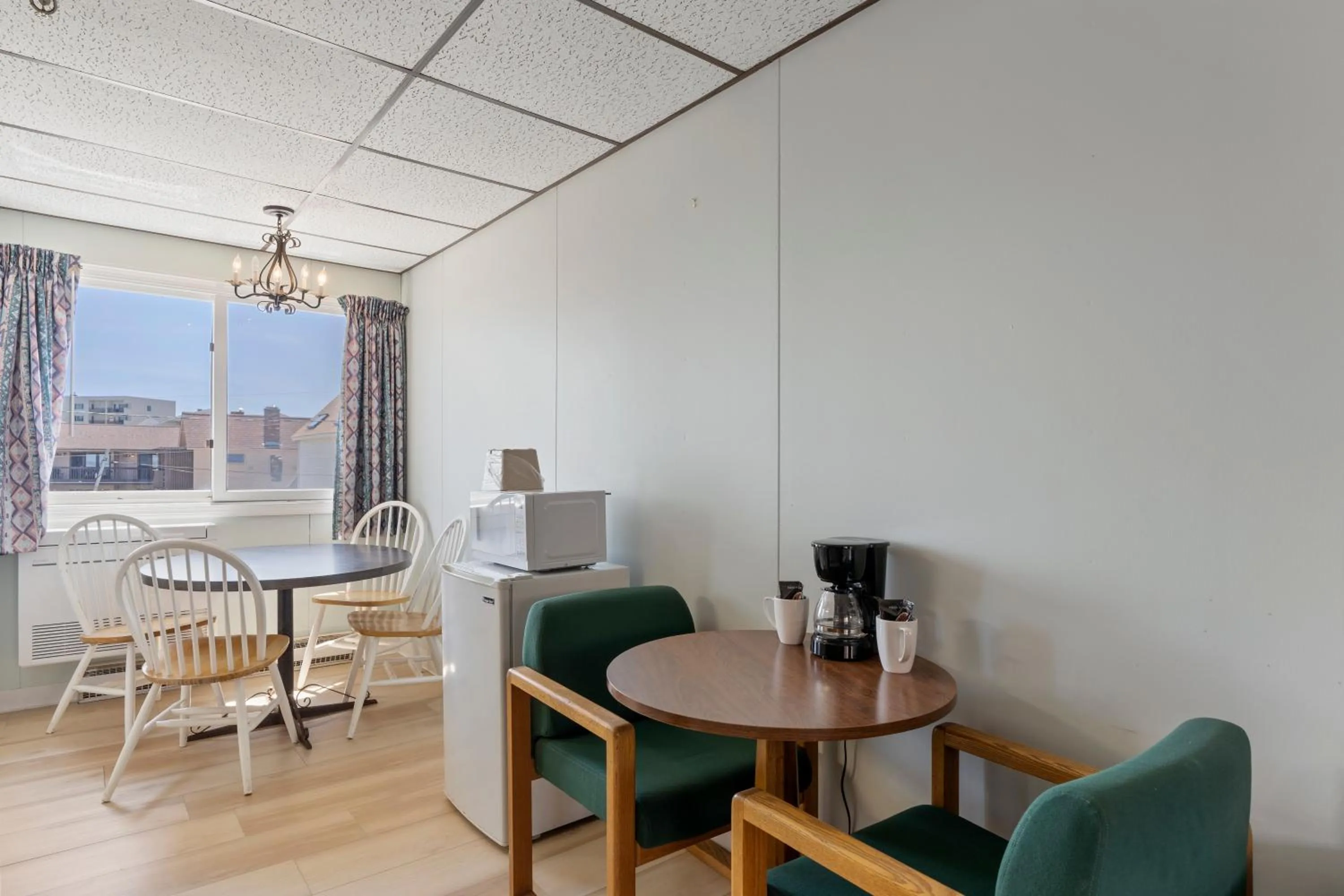 Coffee/tea facilities in The Carolina Motel