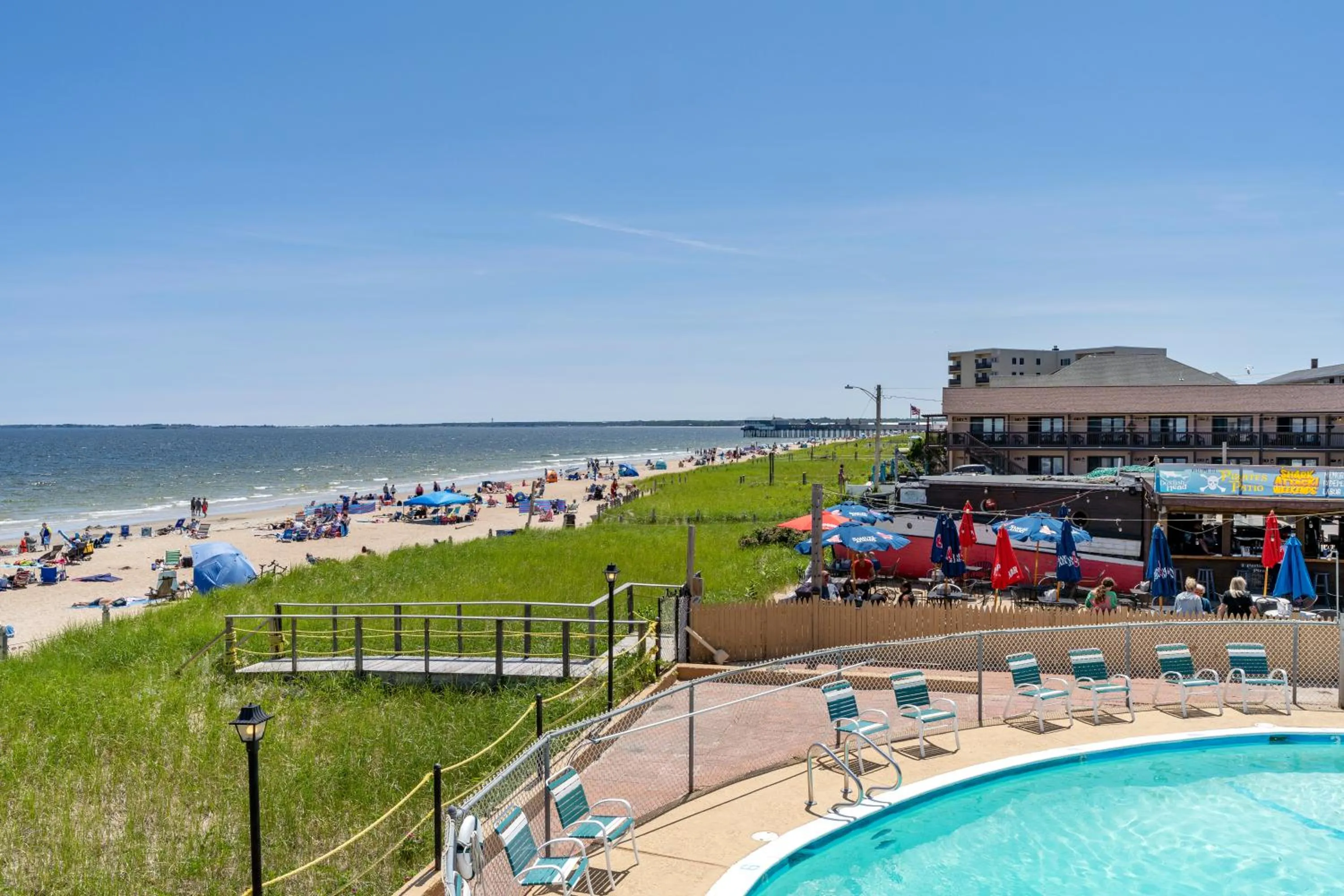 Day in The Carolina Motel