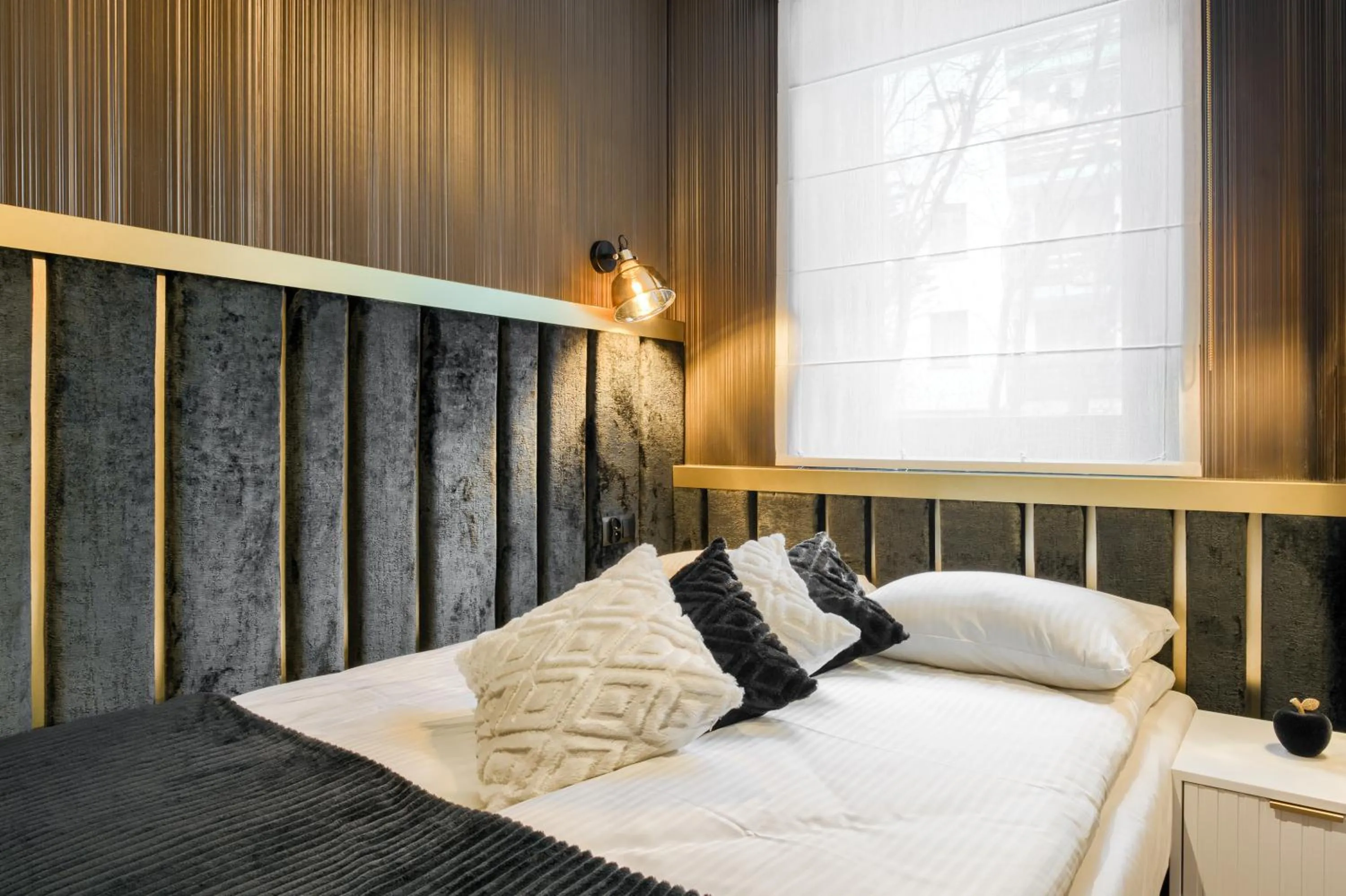 Bedroom, Bed in Złota Residence & SPA - 500m od Krupówek