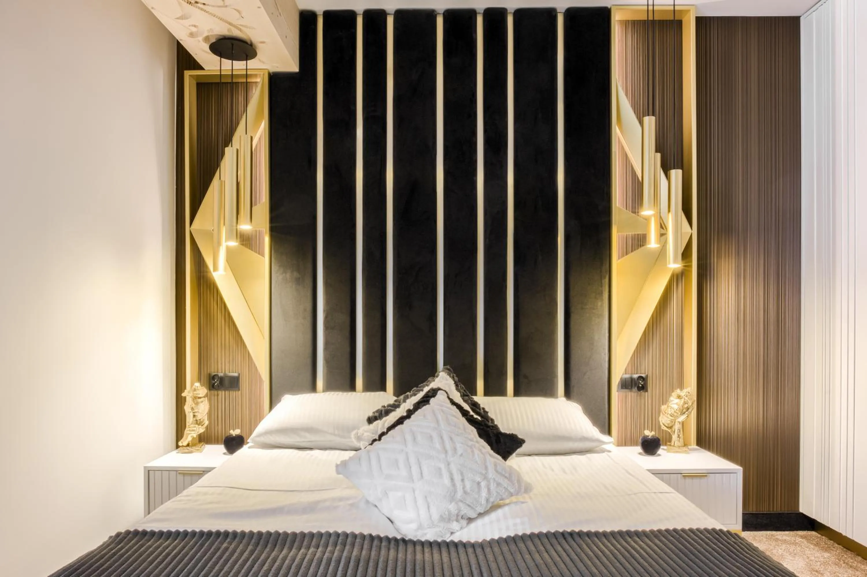 Bedroom, Bed in Złota Residence & SPA - 500m od Krupówek
