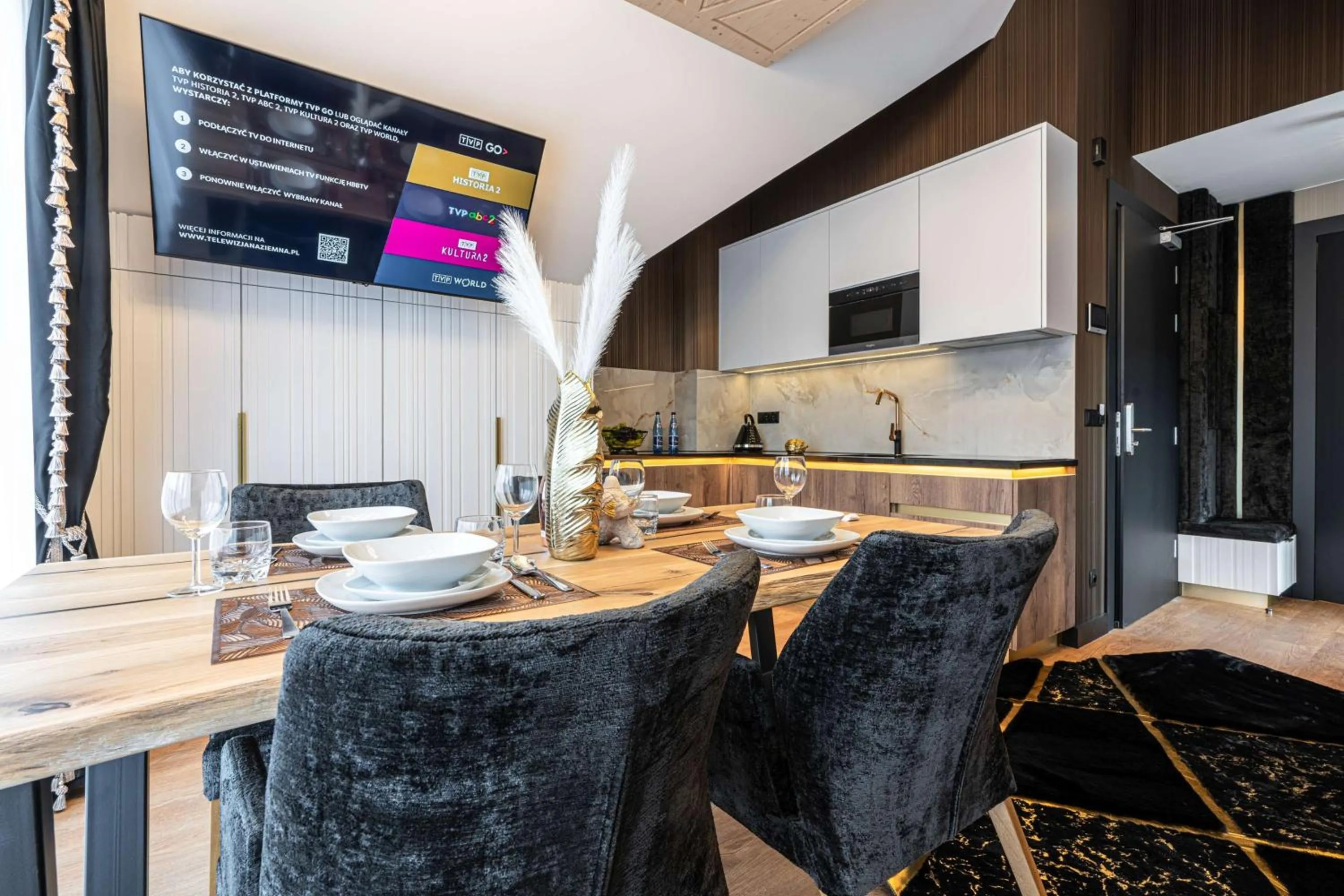TV and multimedia in Złota Residence & SPA - 500m od Krupówek