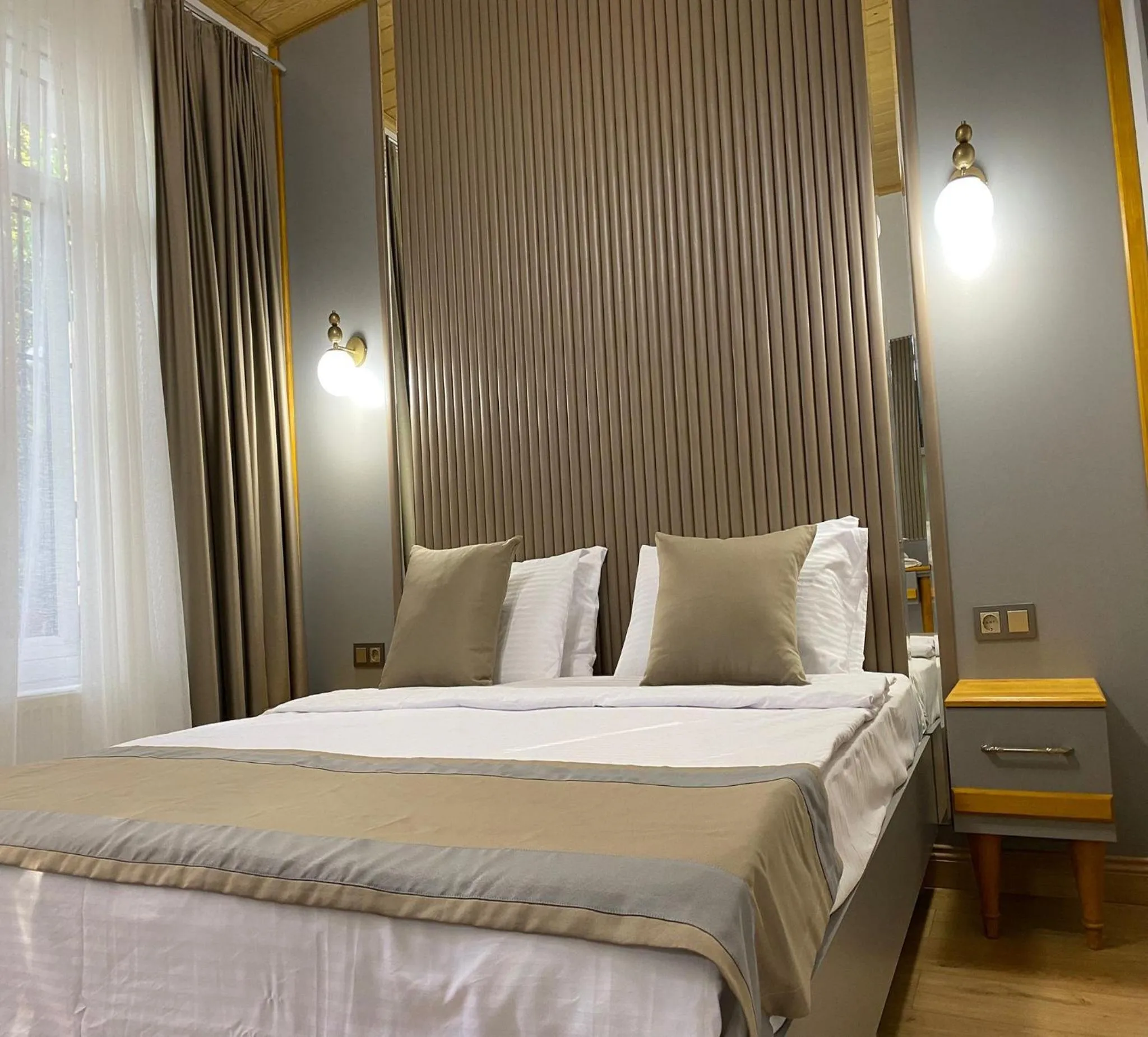 Bed in Guldehan Hotel