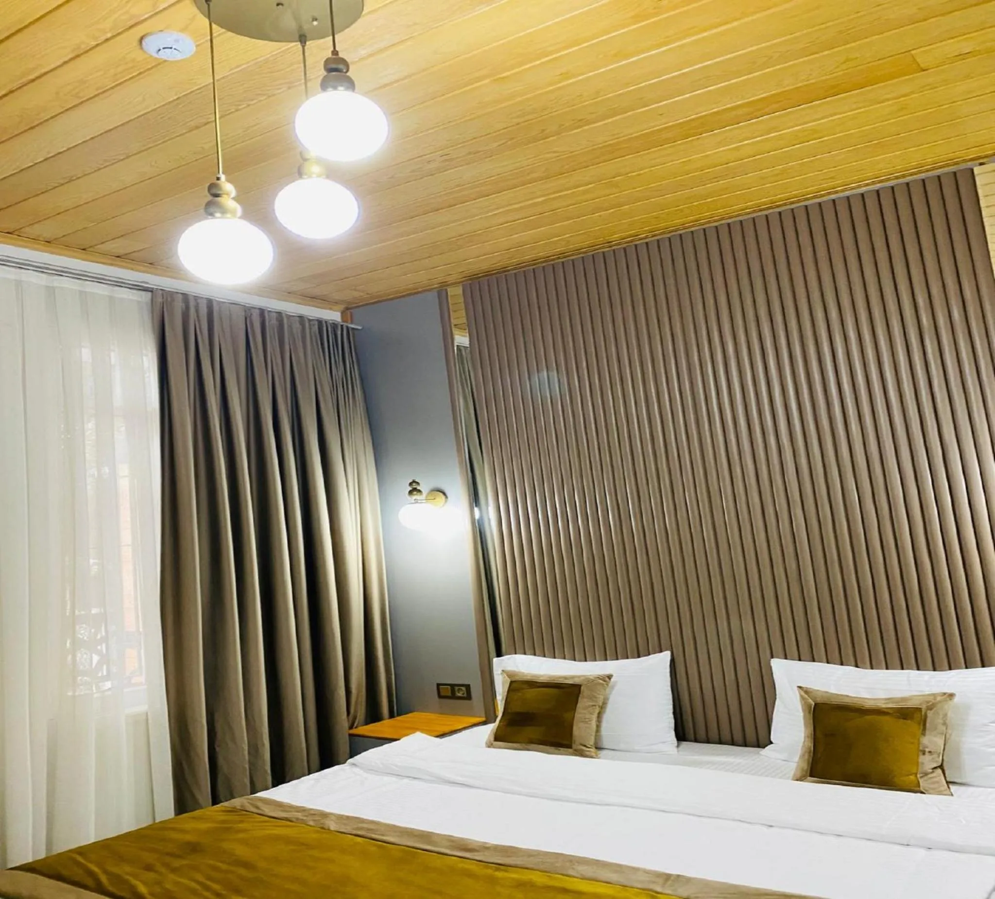 Bed in Guldehan Hotel