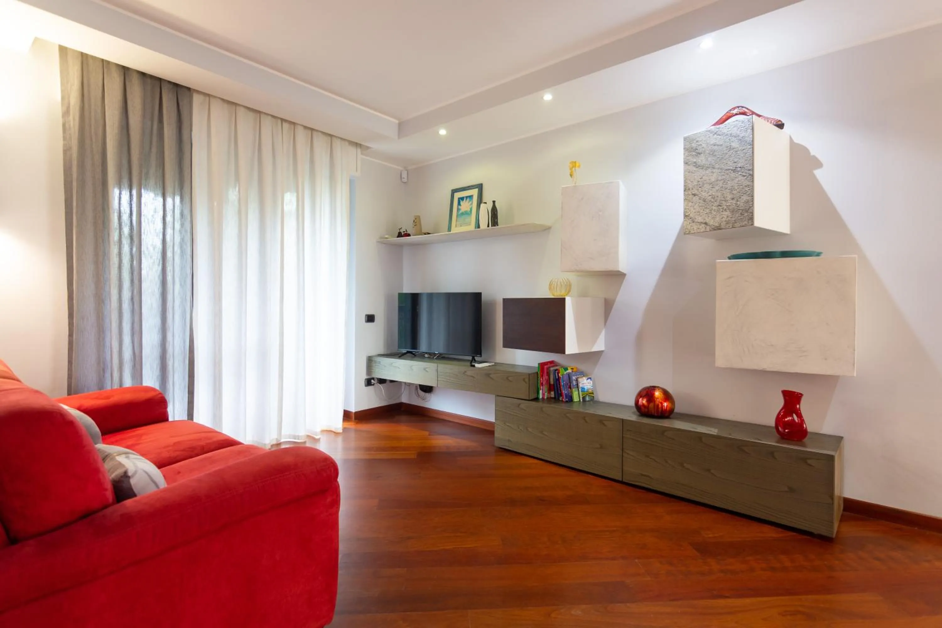 TV and multimedia in Assago amazing flat