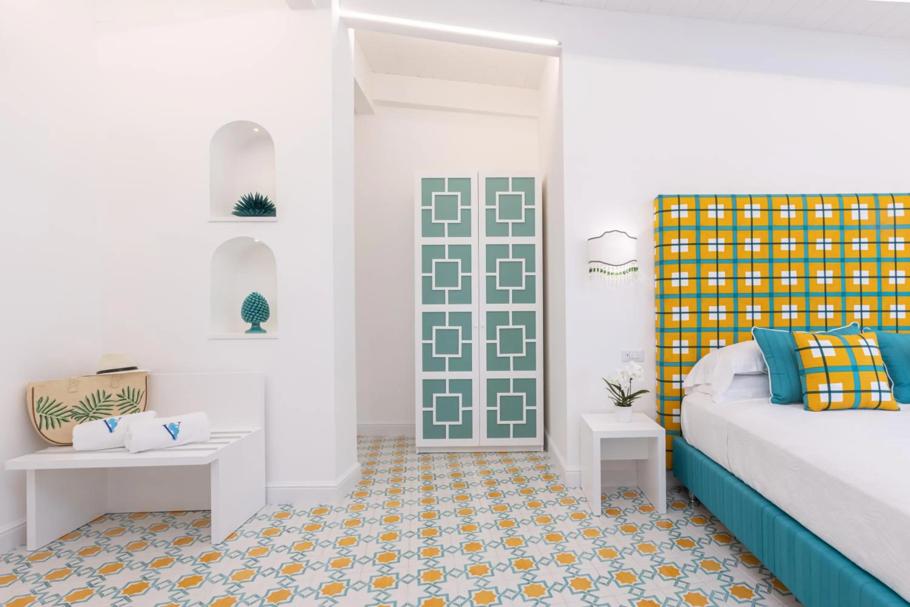 Bed in YourHome - Villa Veronica Luxury Suites in Amalfi coast