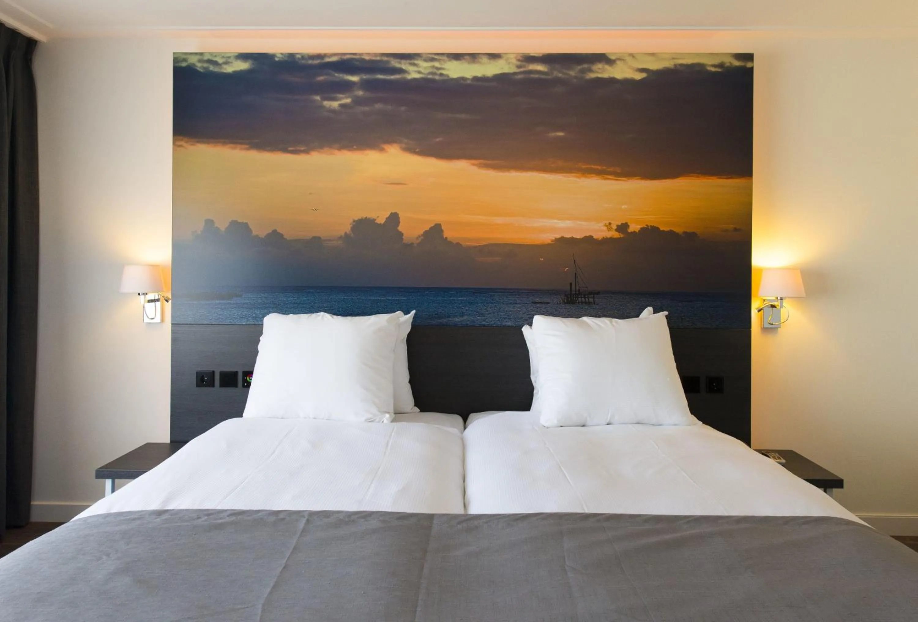 Photo of the whole room, Bed in Grand Hotel Amstelveen