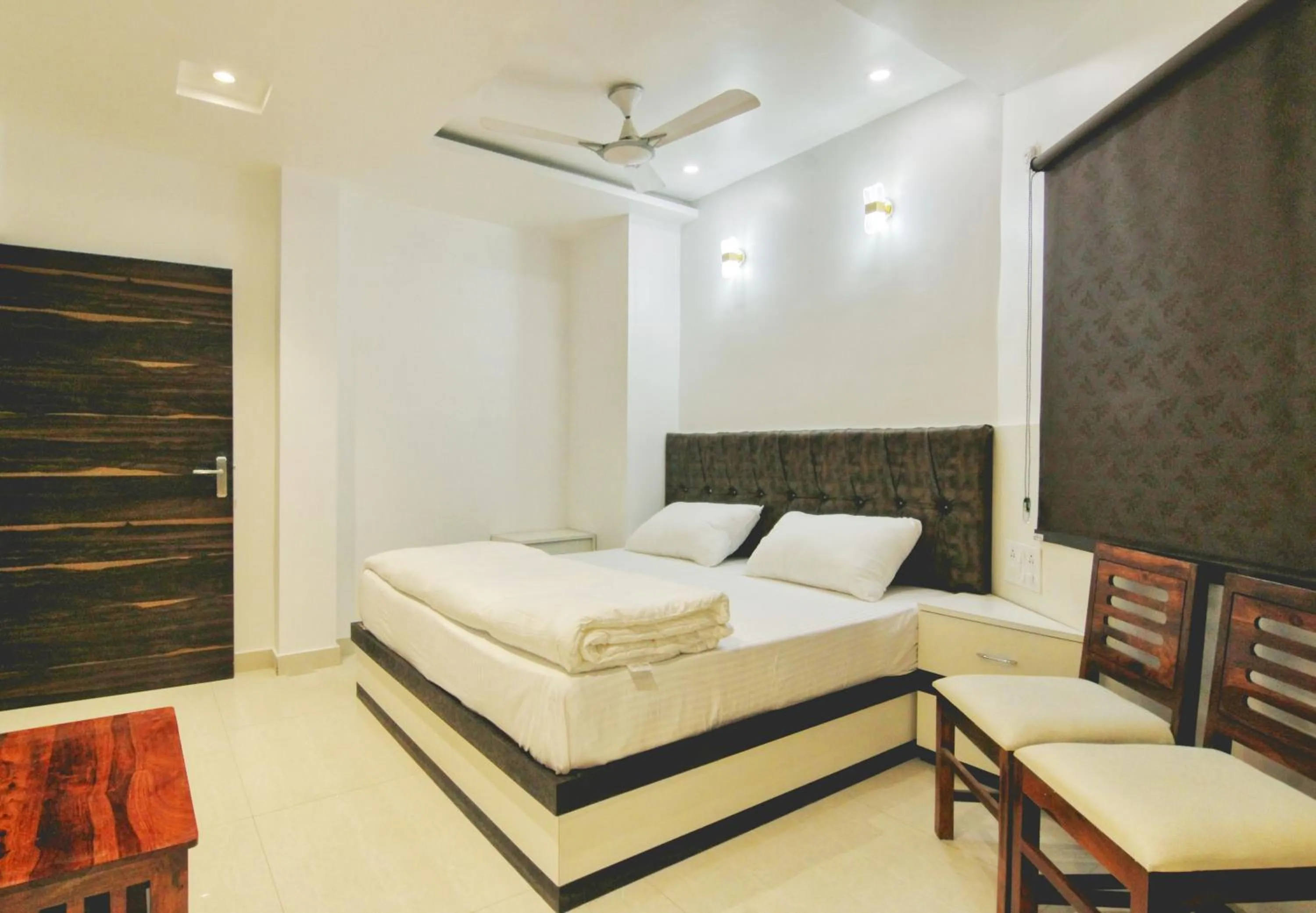 Bed in Hotel Temple View