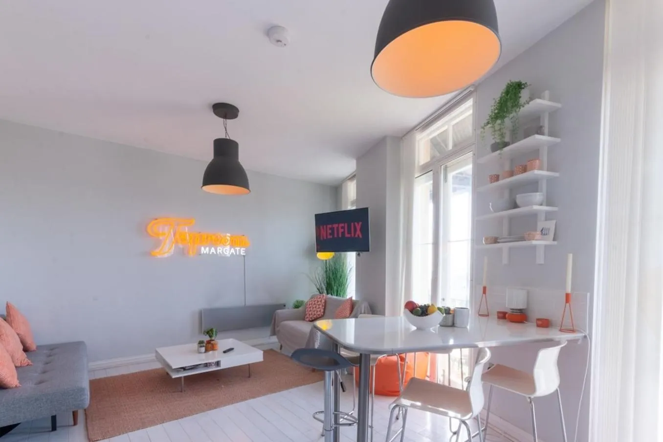 Living room in Seaview Apt Turner Contemporary, Margate By Adliv