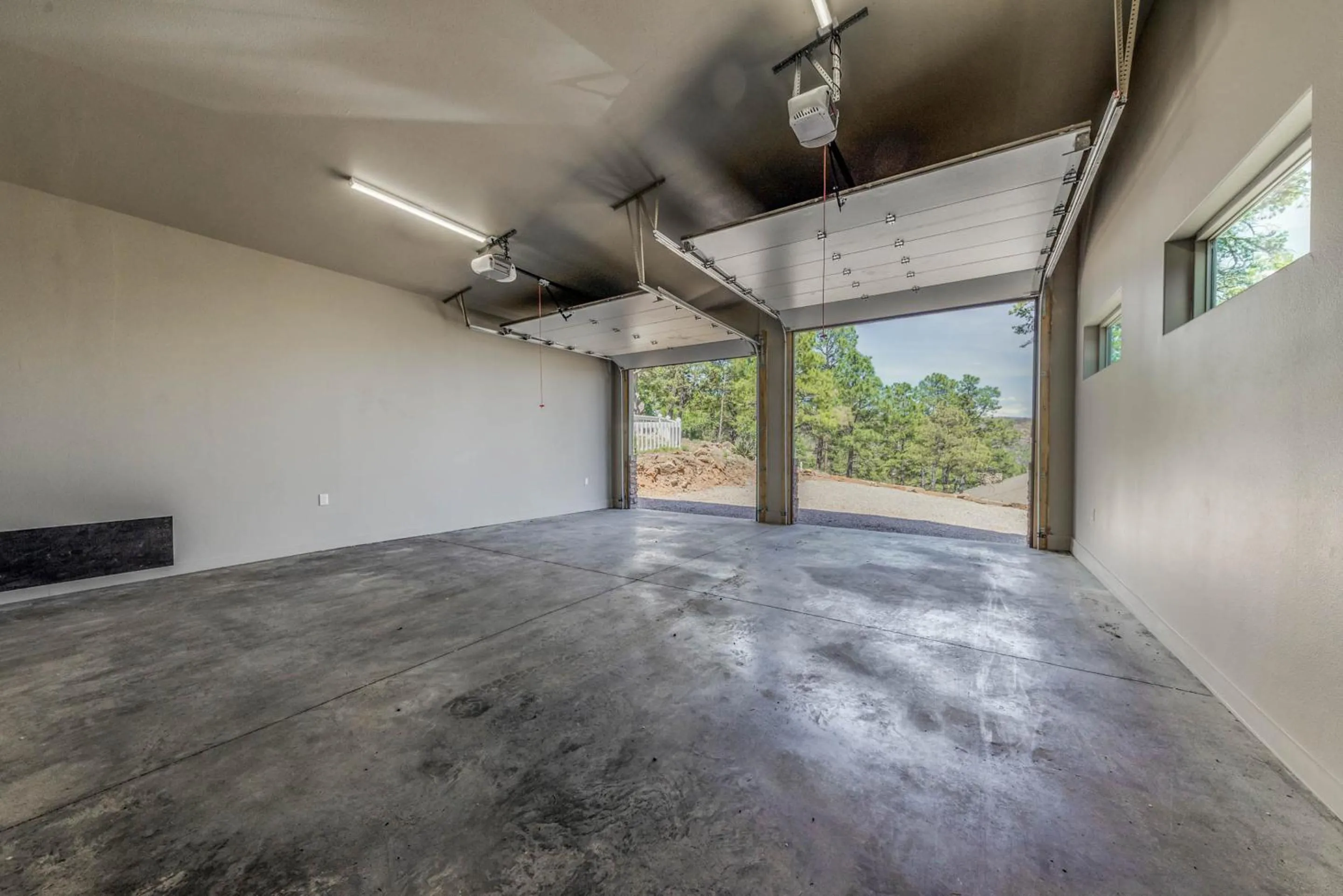 Property building in Viewtopia