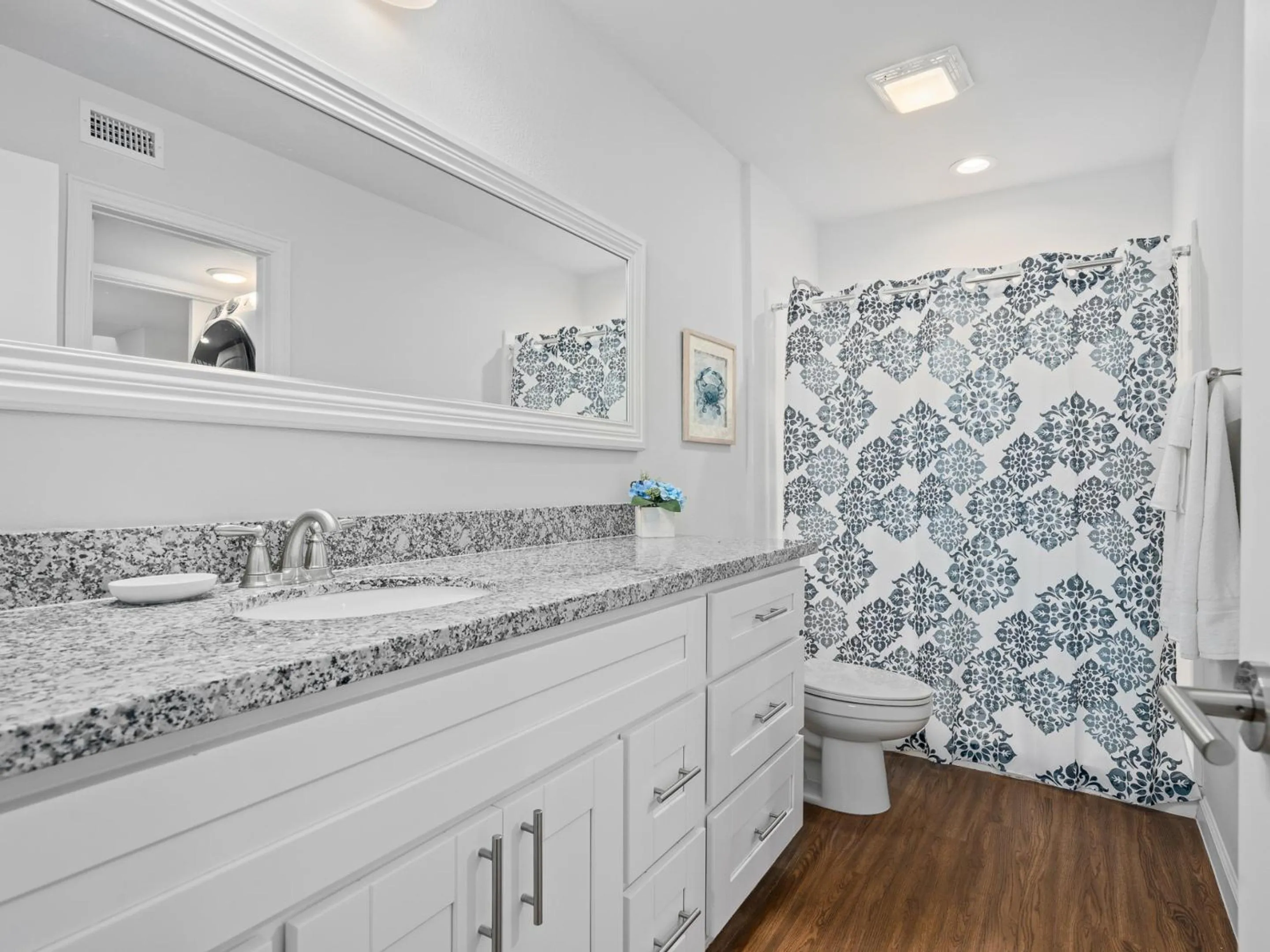 Property building in Bay Breeze Bungalow