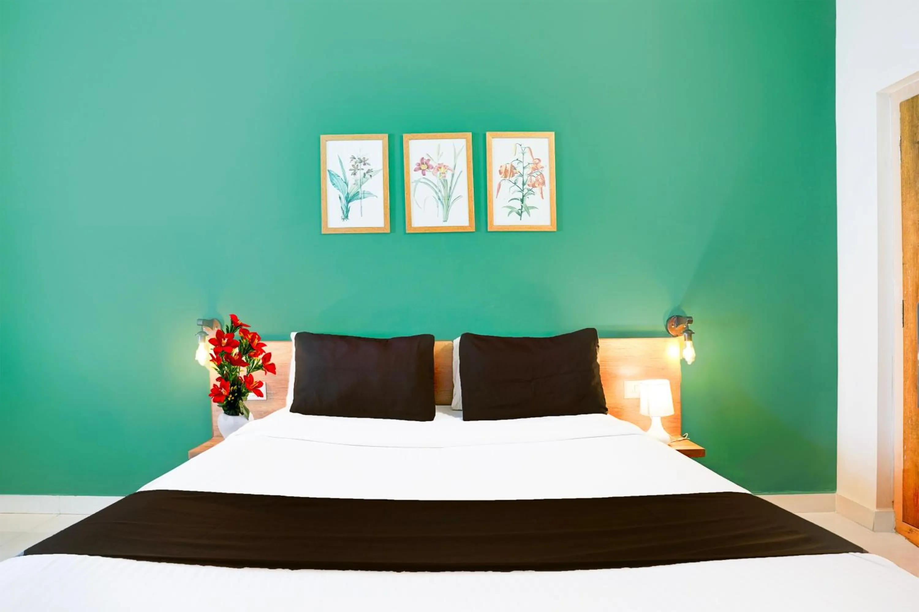 Bedroom, Bed in Super Collection O Sarjapura Road Kasavanahalli