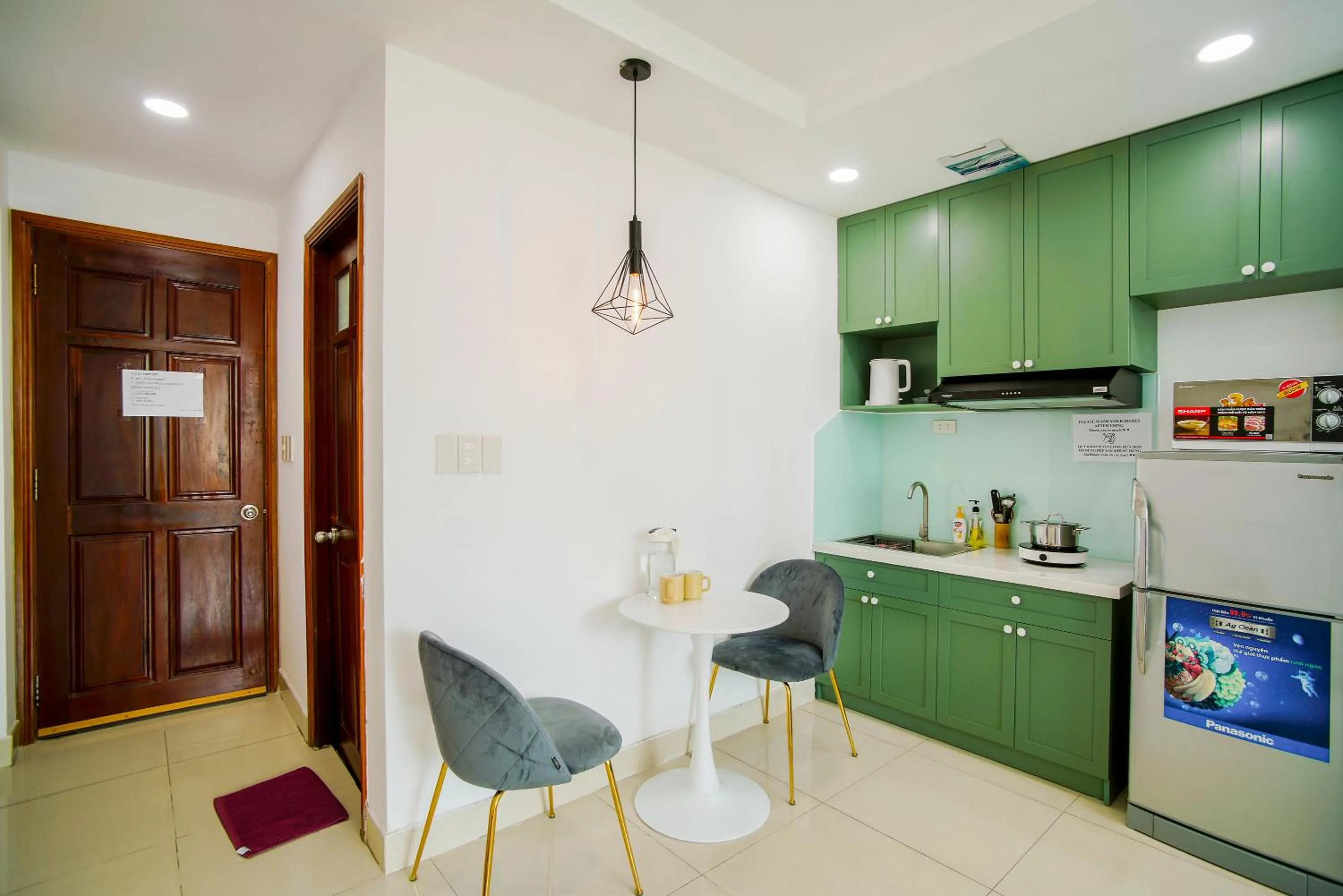 Kitchen or kitchenette in SAZI Church View Home - Free Nails HairWash