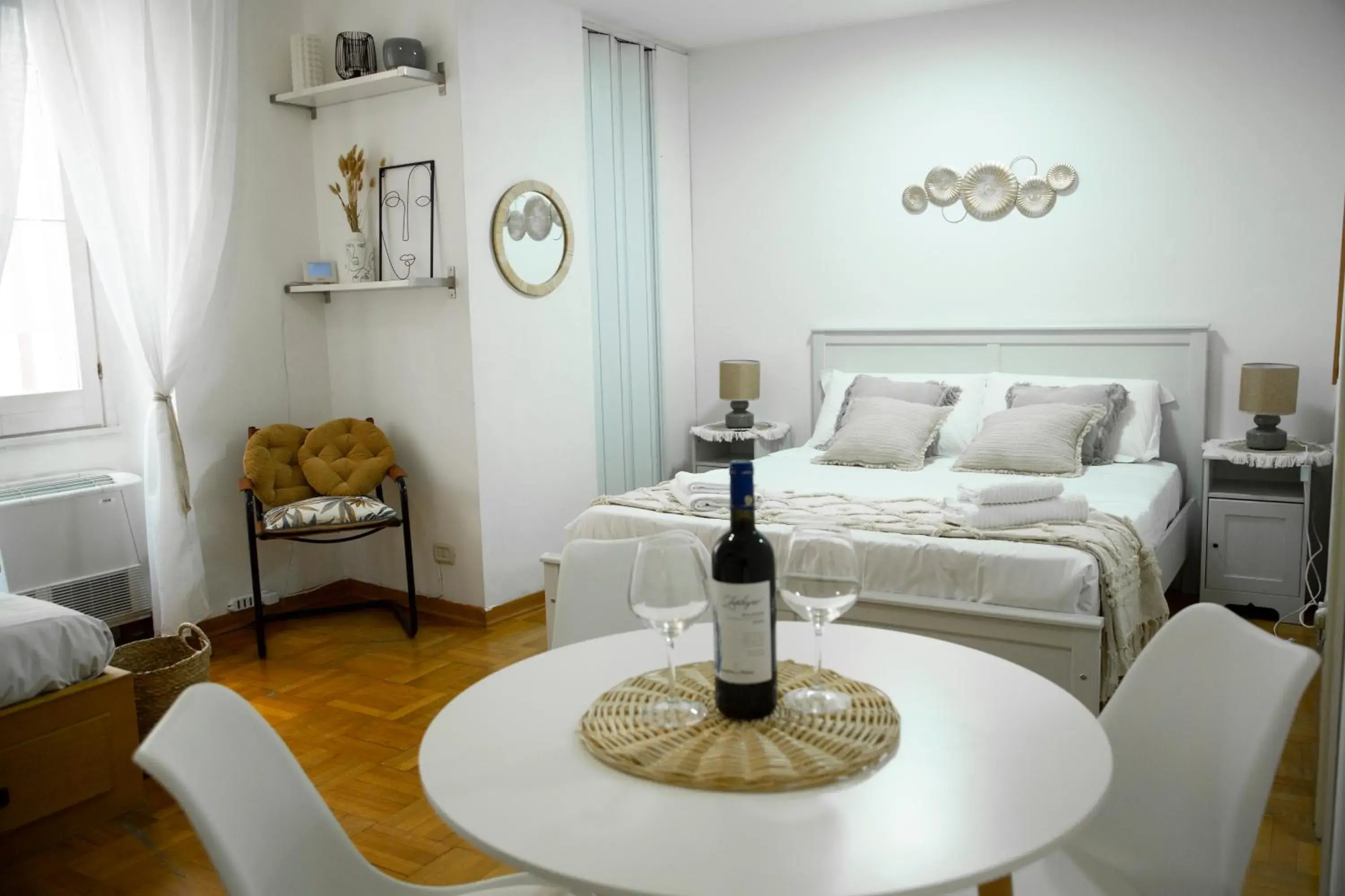 Shabby Roman Studio- ai fori Imperiali Shabby Roman Studio- ai fori Imperiali
