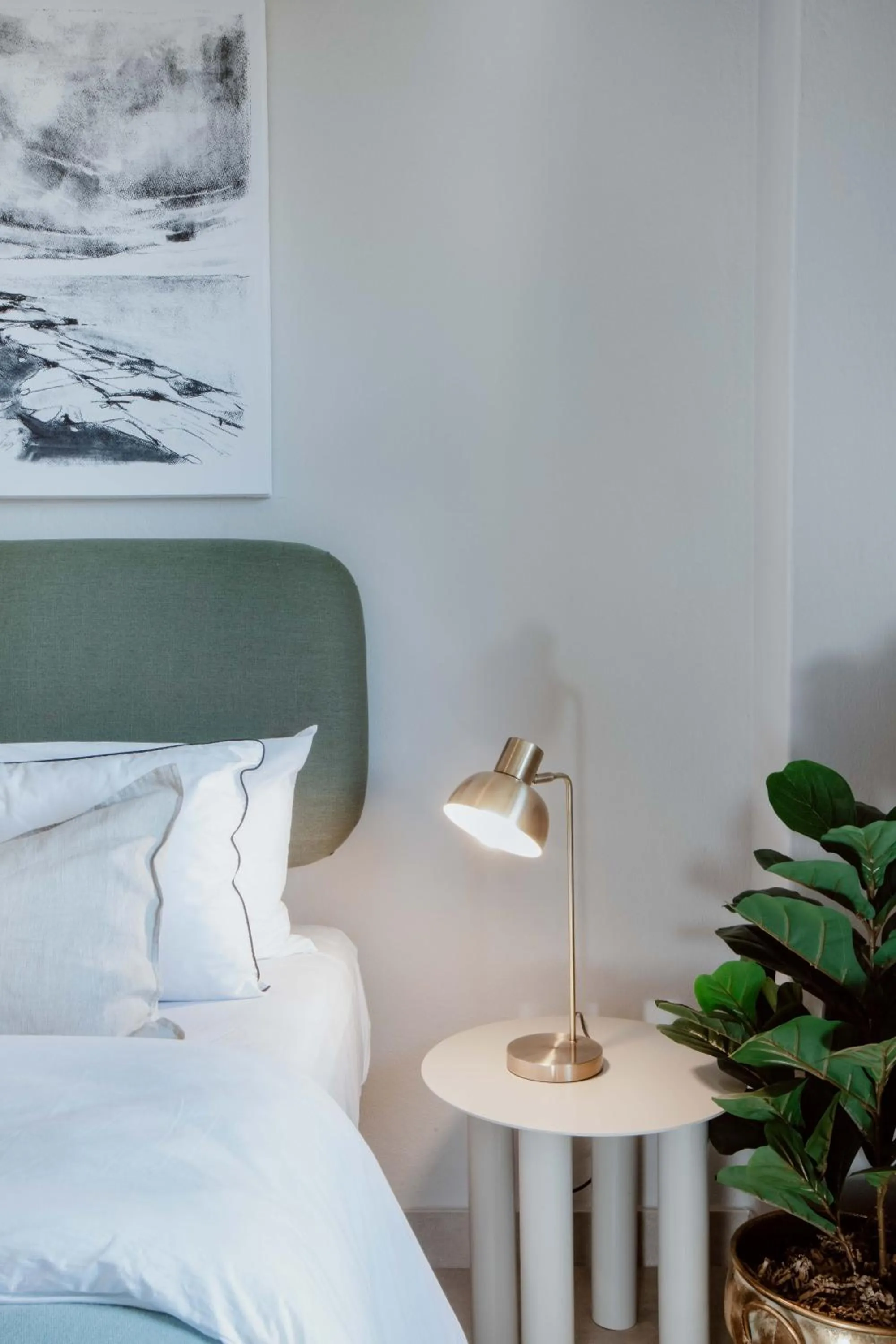 Bed in Circa Aparthotel by Totalstay