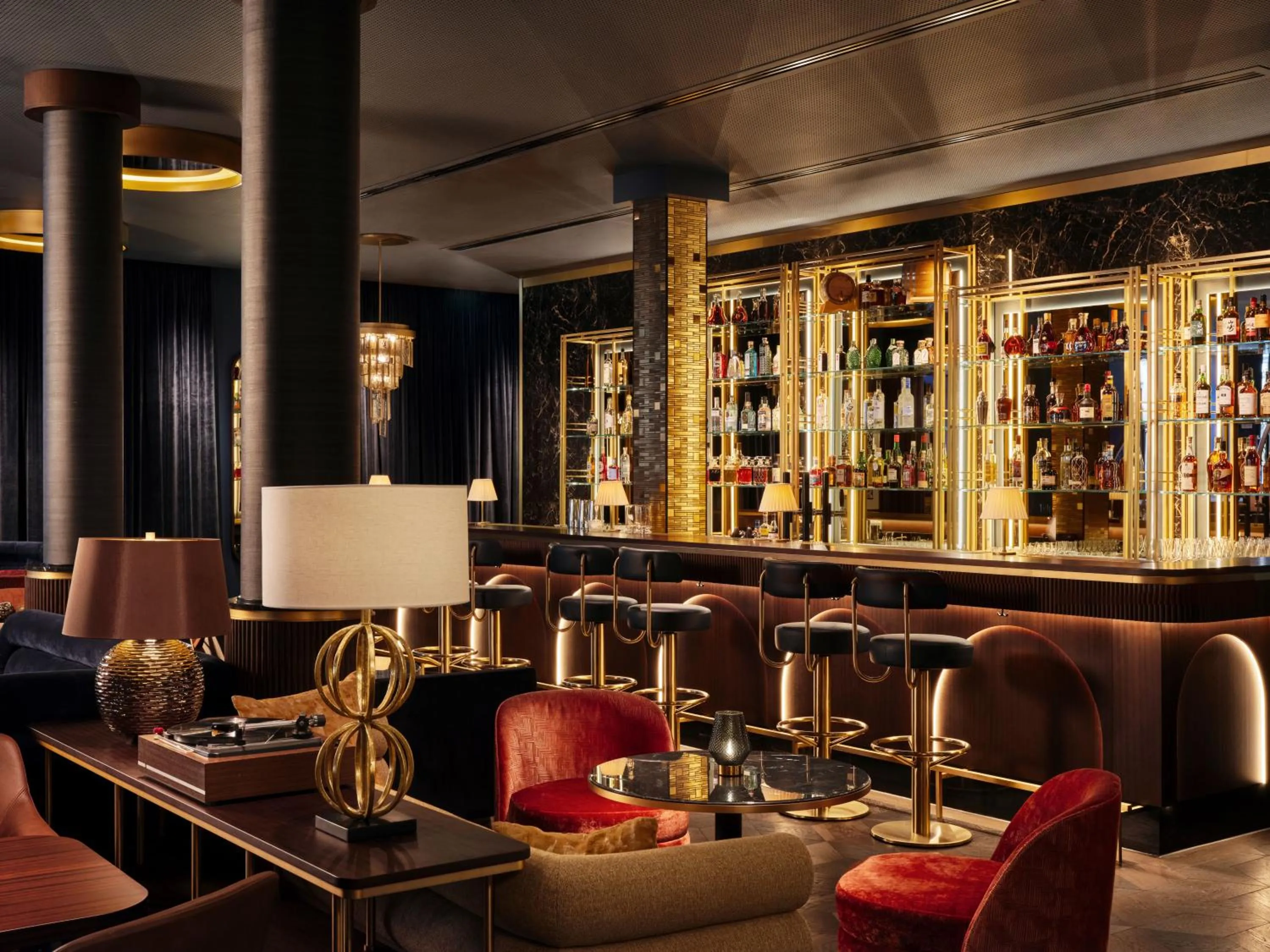 Lounge or bar in Rosewood Munich