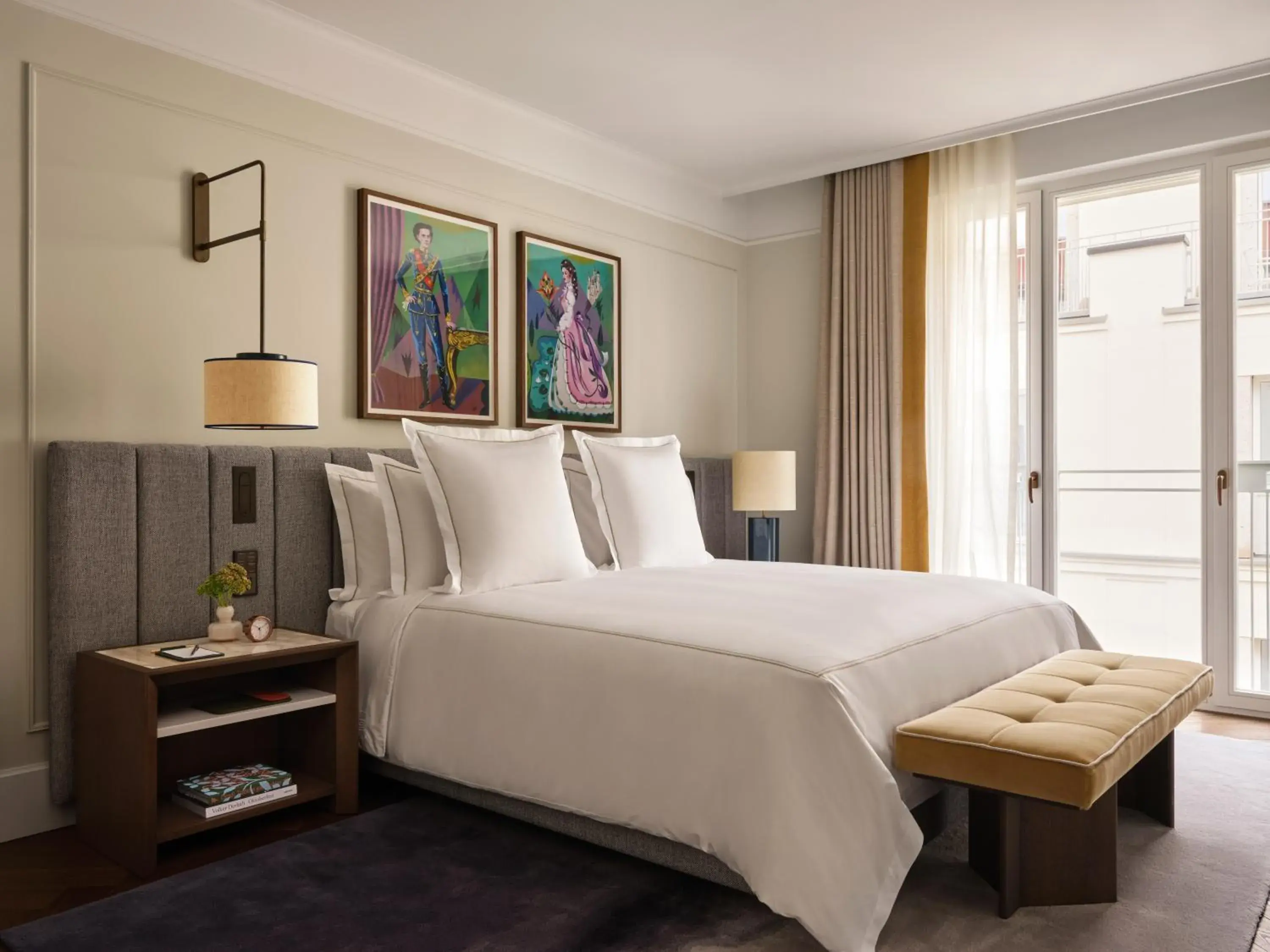 Grand Premier Suite in Rosewood Munich Grand Premier Suite in Rosewood Munich