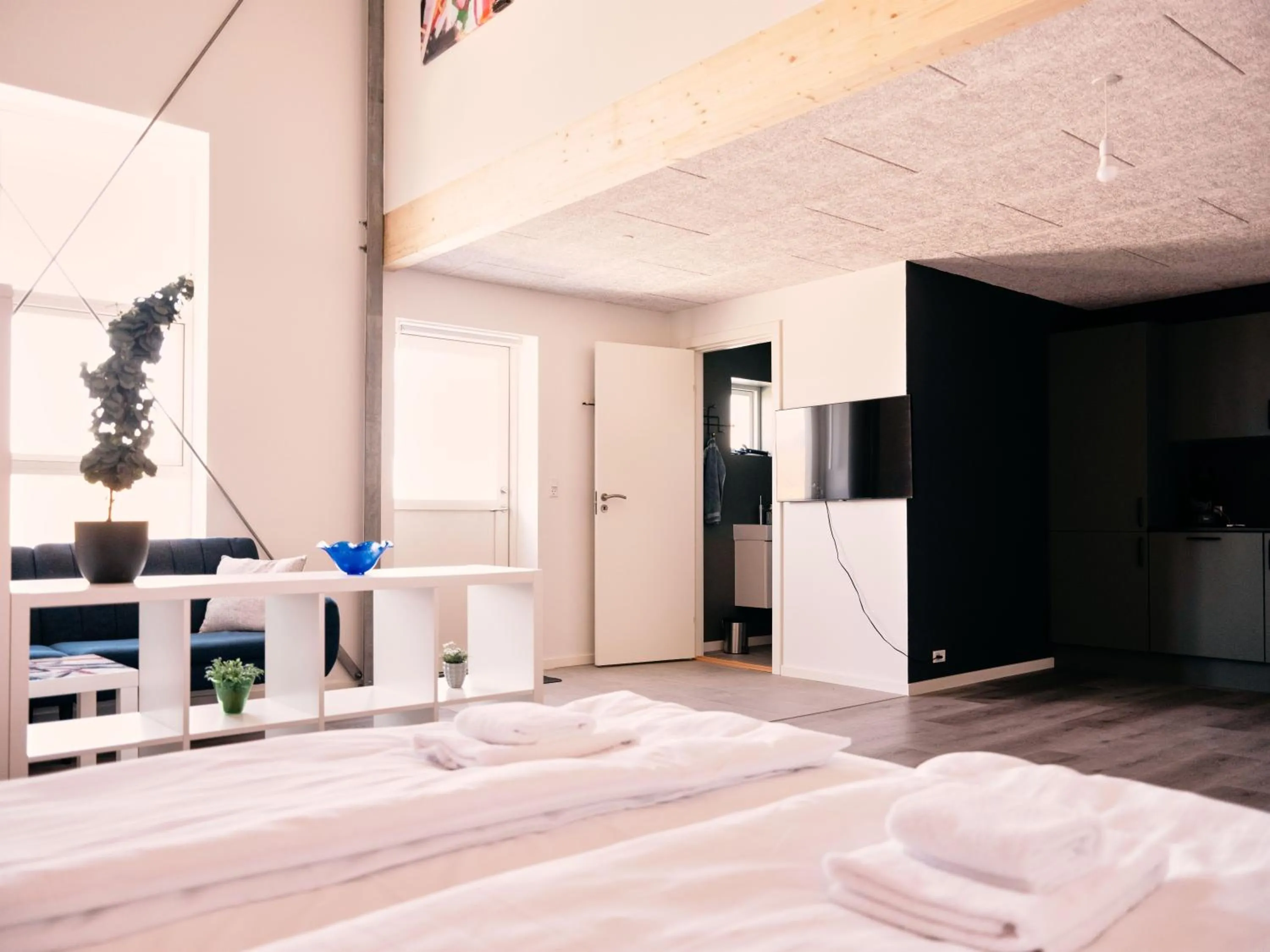 Studio Apartment / Unique Location / Stunning View