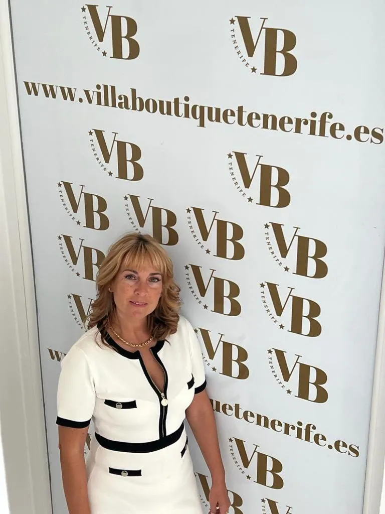 People in Villa Boutique Experience